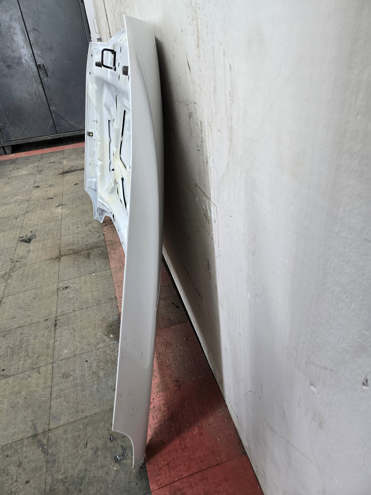 2011-2016 Ford Super Duty Hood F250 F350 F450 F550 - White
