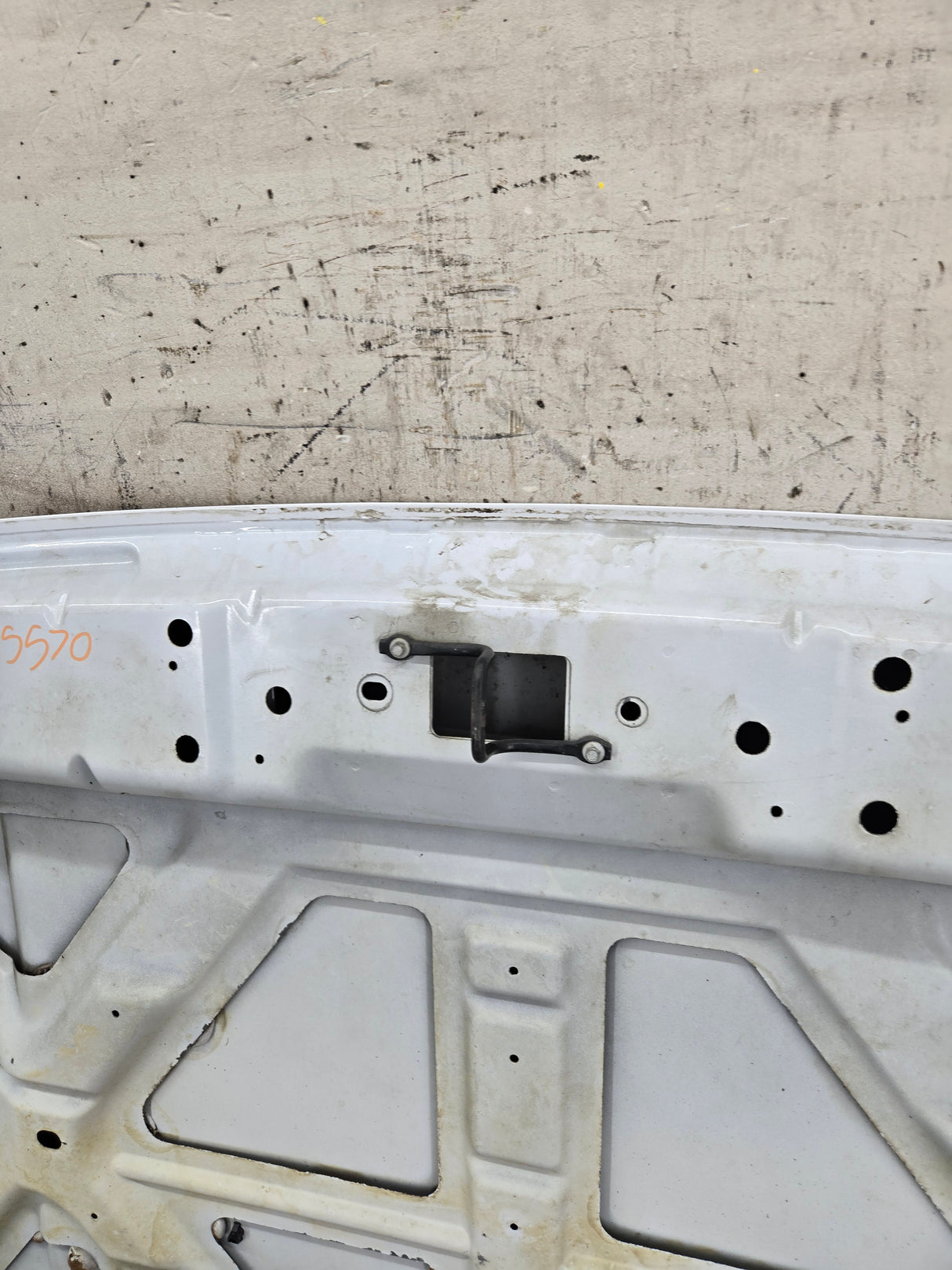 2011-2016 Ford Super Duty Hood F250 F350 F450 F550 - White