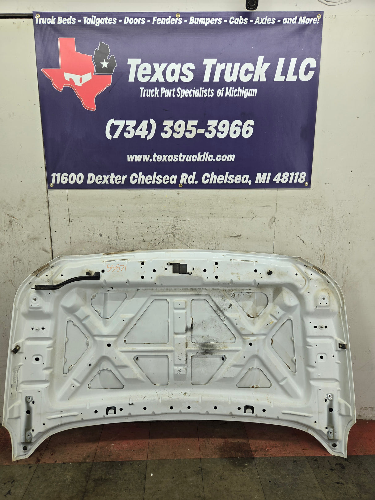 2011-2016 Ford Super Duty Hood F250 F350 F450 F550 - Pearl White