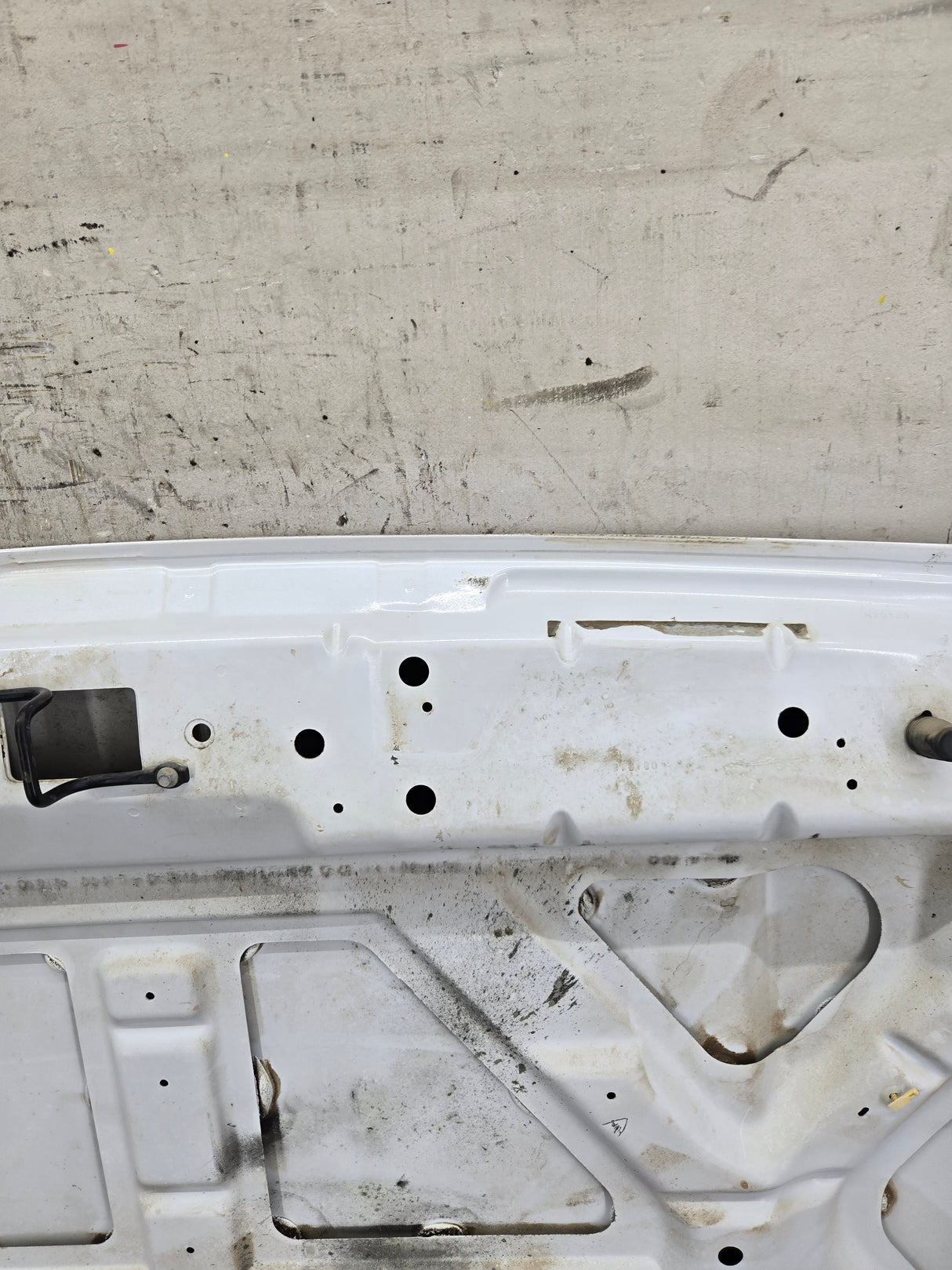 2011-2016 Ford Super Duty Hood F250 F350 F450 F550 - Pearl White