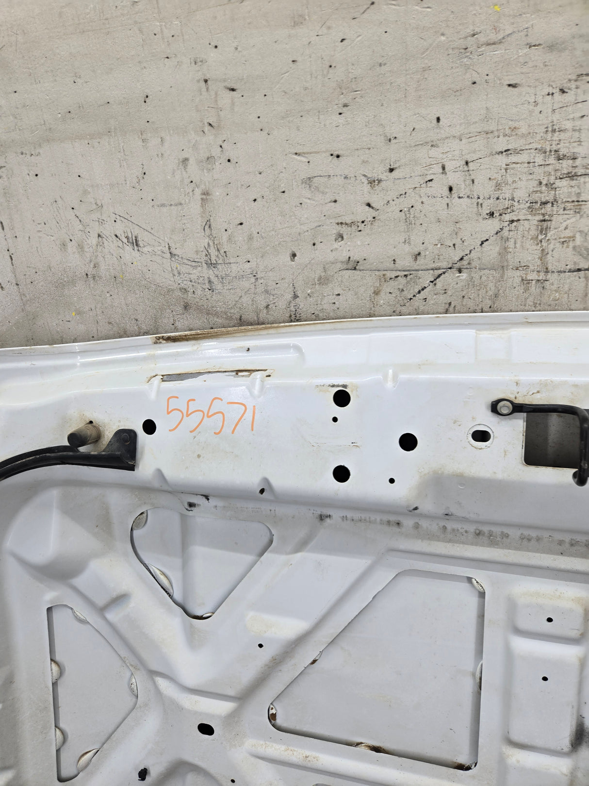 2011-2016 Ford Super Duty Hood F250 F350 F450 F550 - Pearl White