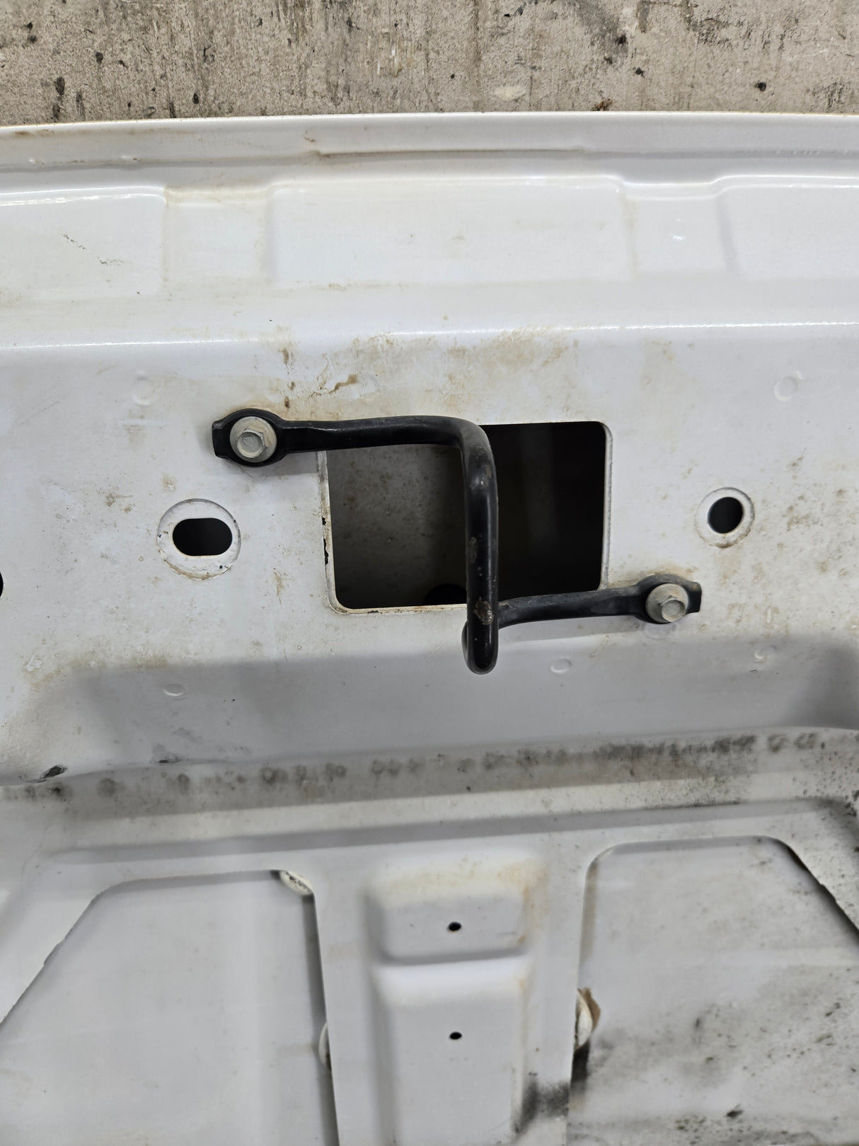 2011-2016 Ford Super Duty Hood F250 F350 F450 F550 - Pearl White