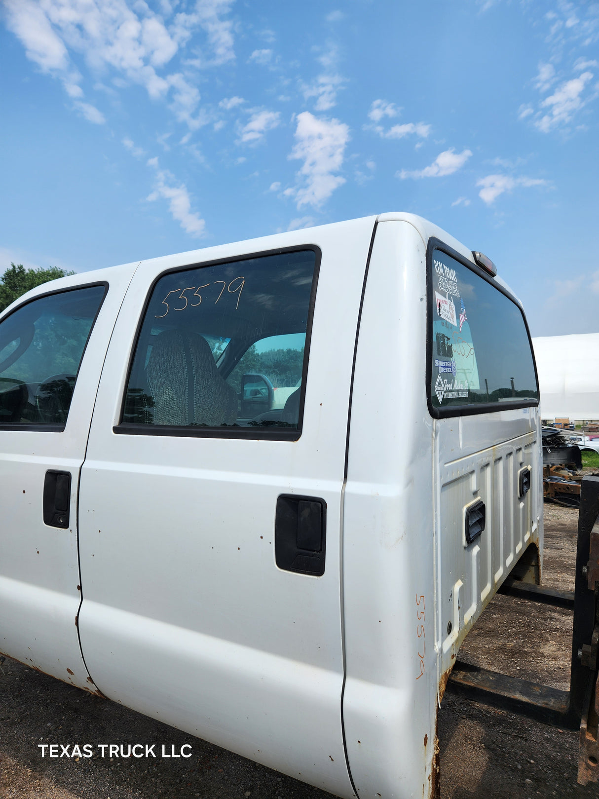 1999-2007 Ford Super Duty F250 F350 F450 F550 XLT 4 Door Crew Cab