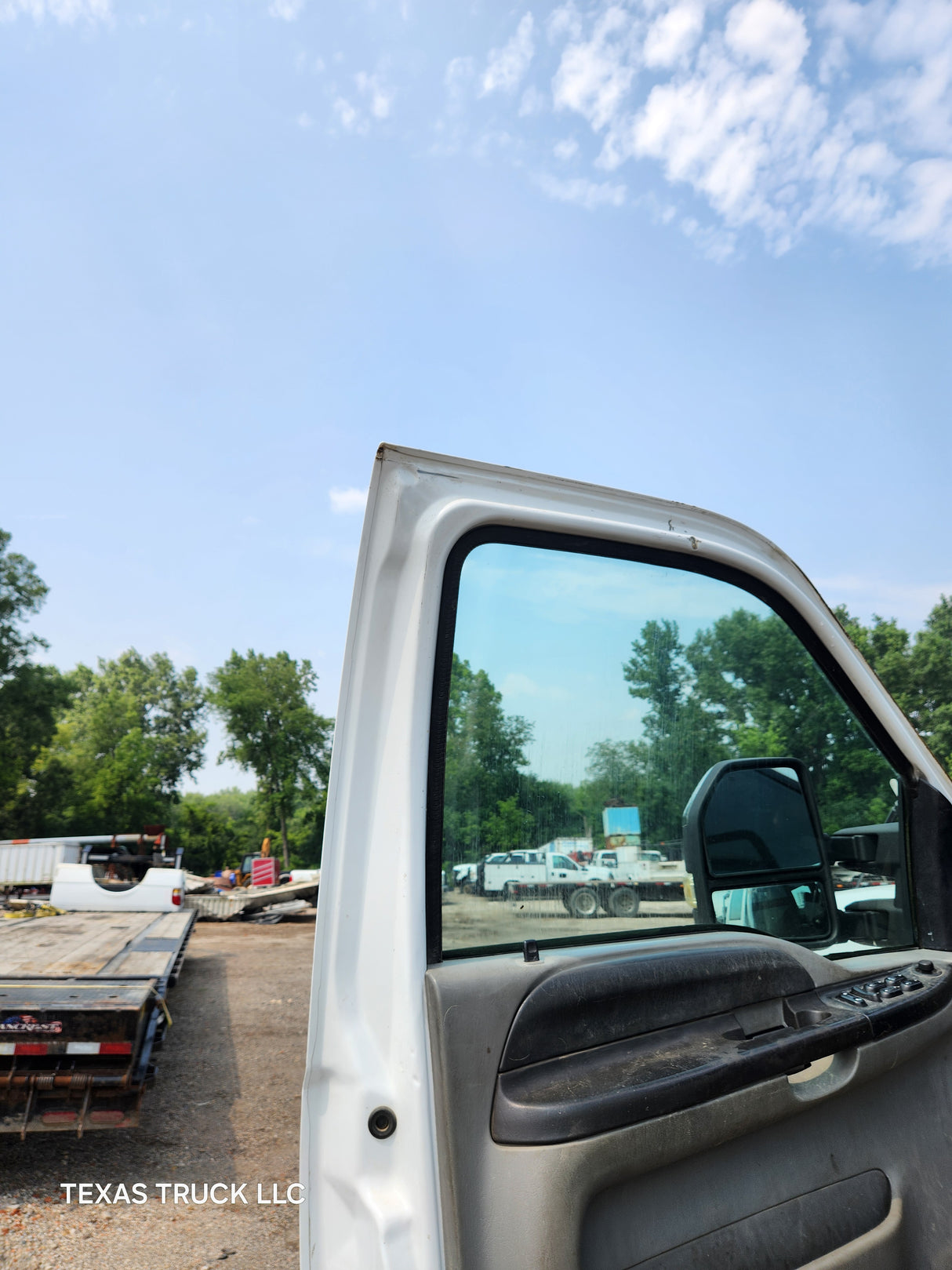 1999-2007 Ford Super Duty F250 F350 F450 F550 XLT 4 Door Crew Cab
