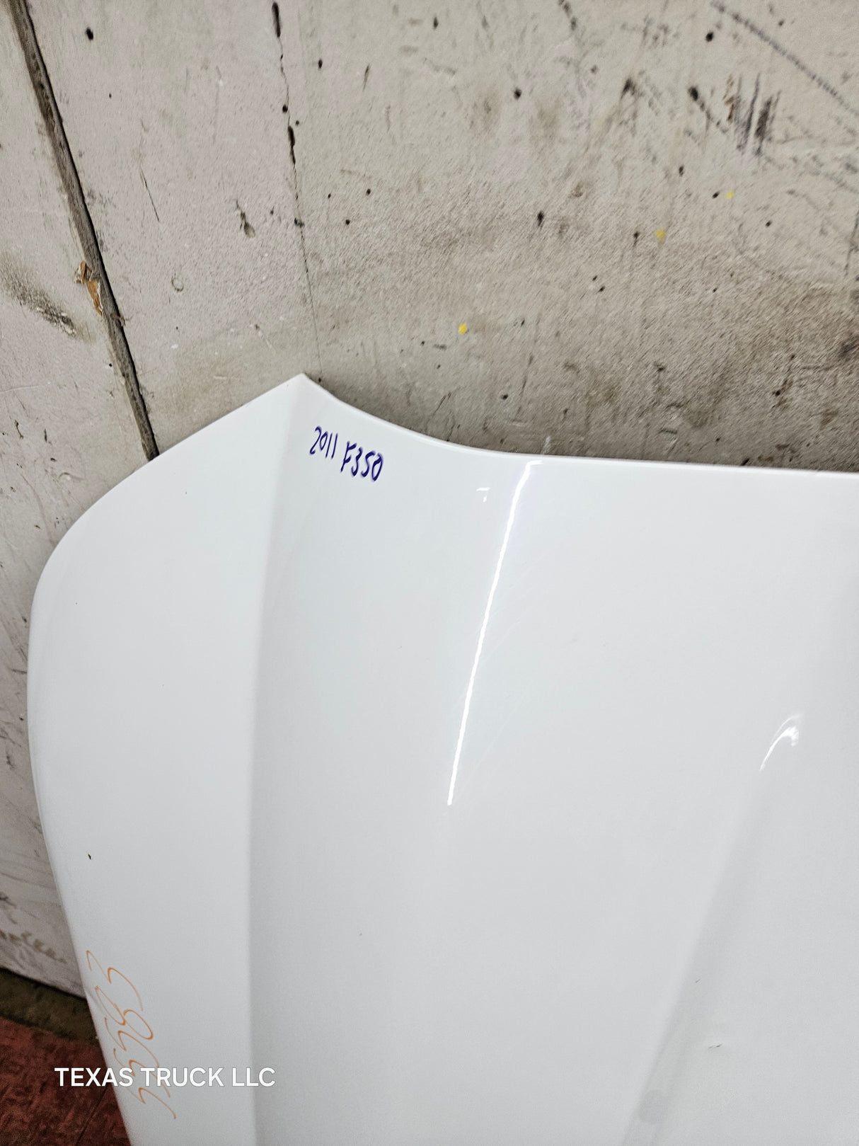 2011-2016 Ford Super Duty Hood F250 F350 F450 F550 - Oxford White