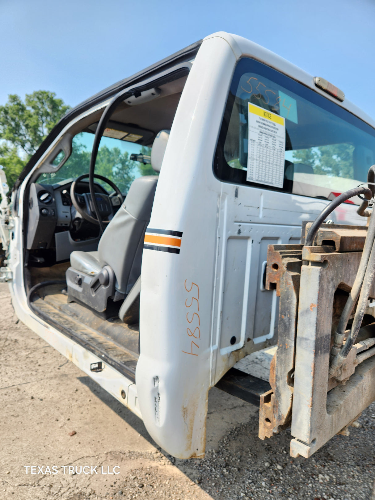 2011-2016 Ford F250 F350 F450 F550 Super Duty Extended Cab - Oxford White