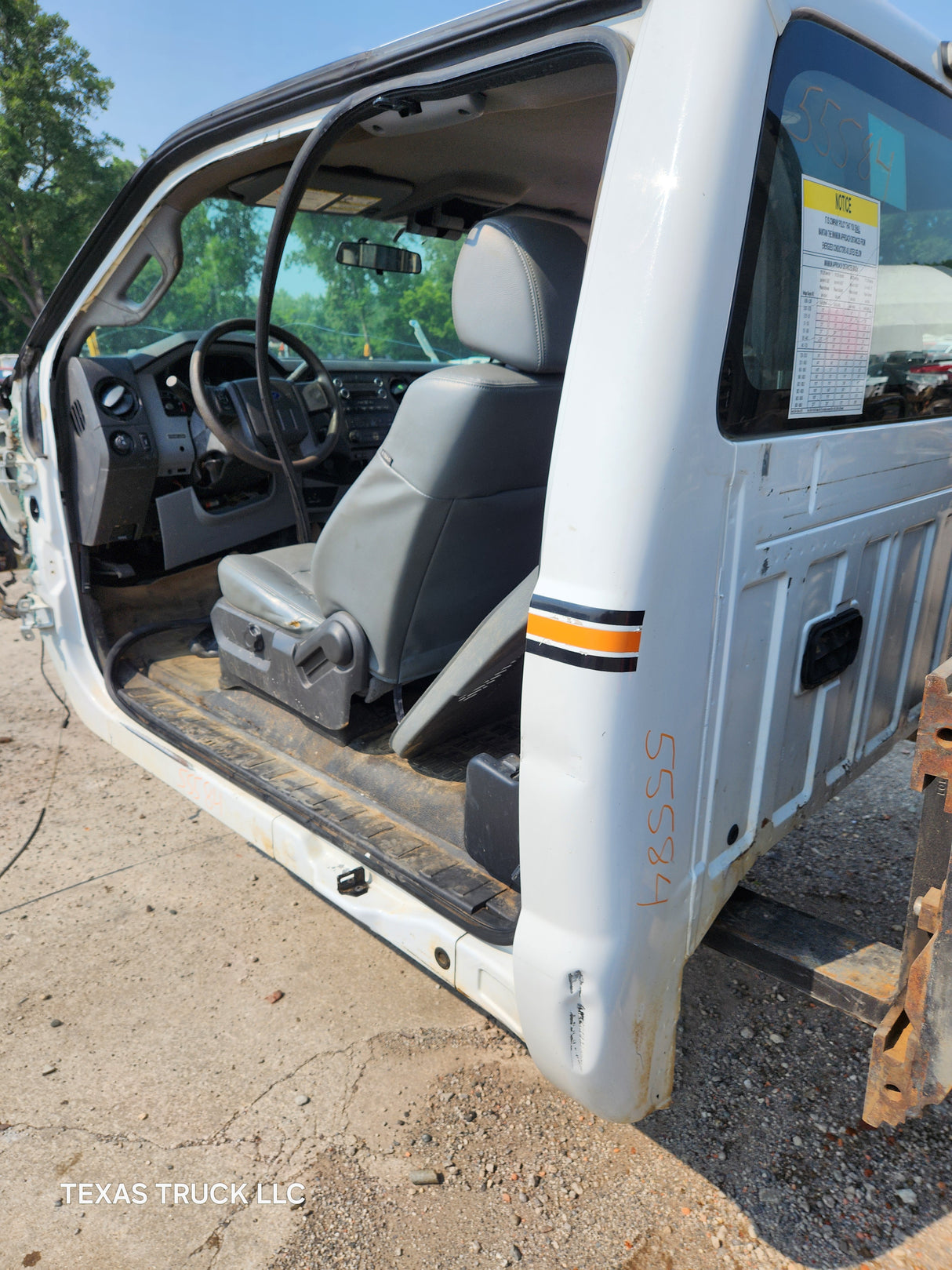 2011-2016 Ford F250 F350 F450 F550 Super Duty Extended Cab - Oxford White