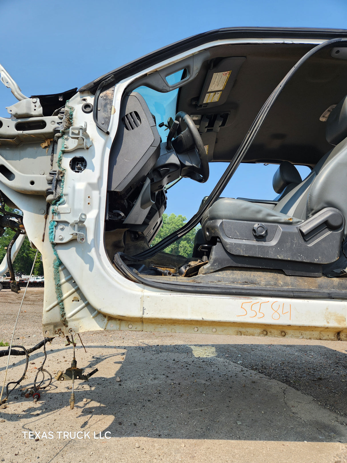 2011-2016 Ford F250 F350 F450 F550 Super Duty Extended Cab - Oxford White