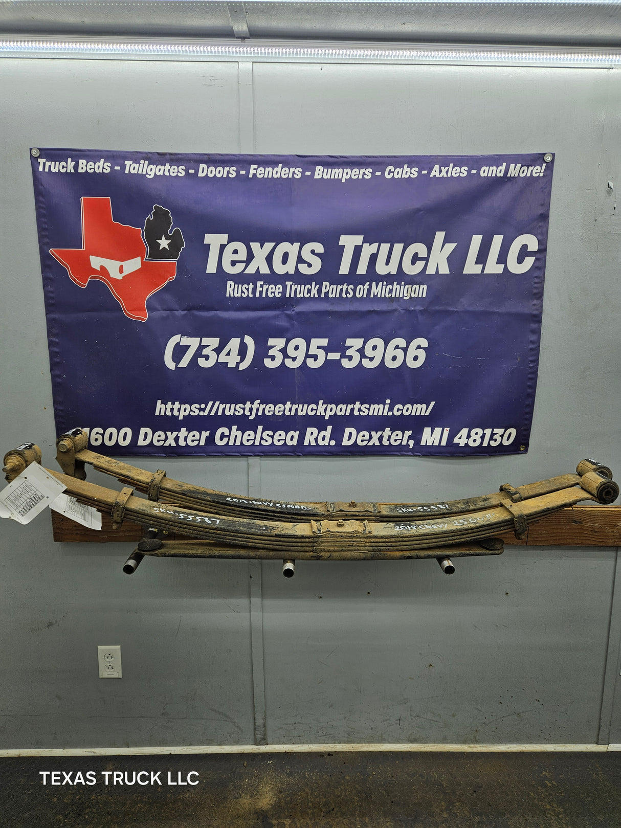 2011-2019 Chevrolet Silverado / GMC Sierra 2500 Rear Leaf Springs - Pair