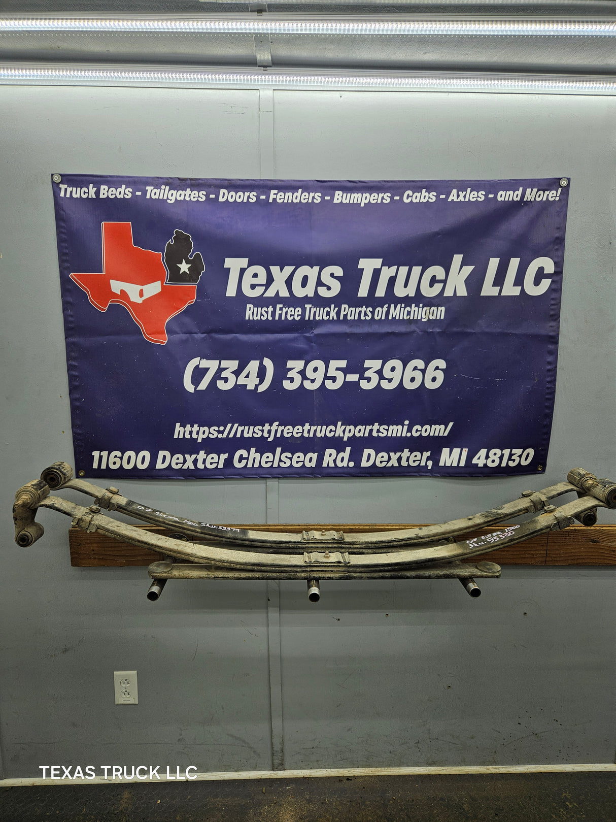2007-2013 Chevrolet Silverado / GMC Sierra 1500 Rear Leaf Spring - Pair