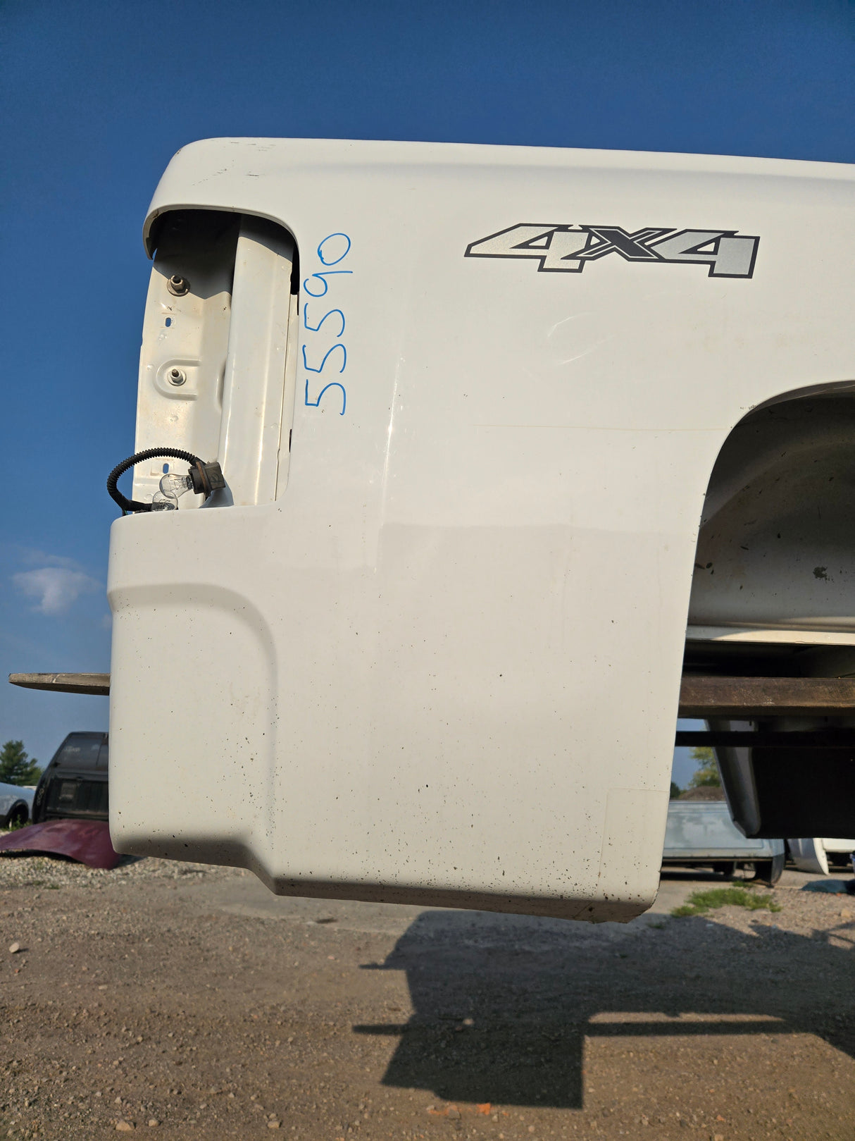 2007-2013 Chevrolet Silverado 1500 2500 3500 HD 6' 6" Short Truck Bed