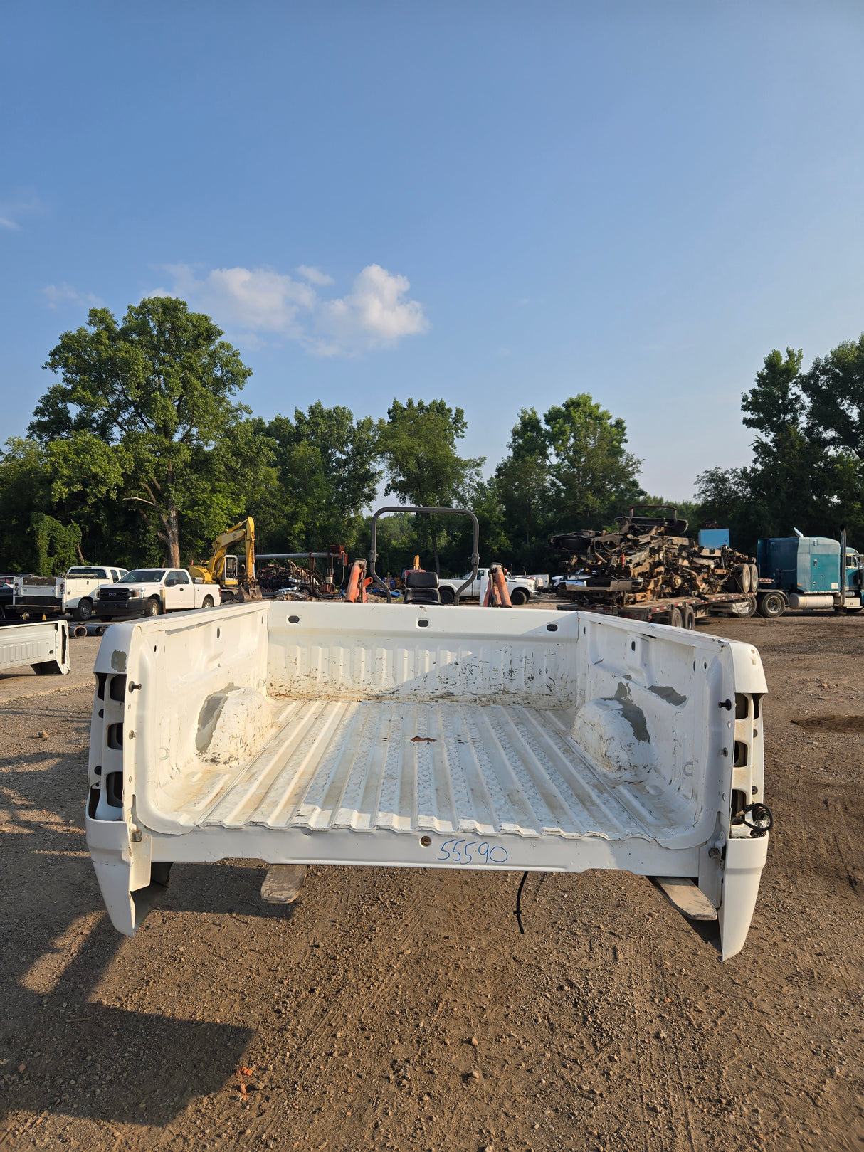 2007-2013 Chevrolet Silverado 1500 2500 3500 HD 6' 6" Short Truck Bed