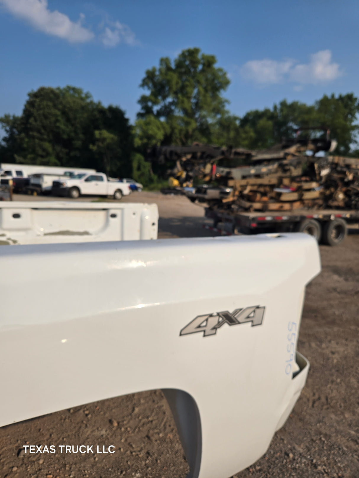 2007-2013 Chevrolet Silverado 1500 2500 3500 HD 6' 6" Short Truck Bed