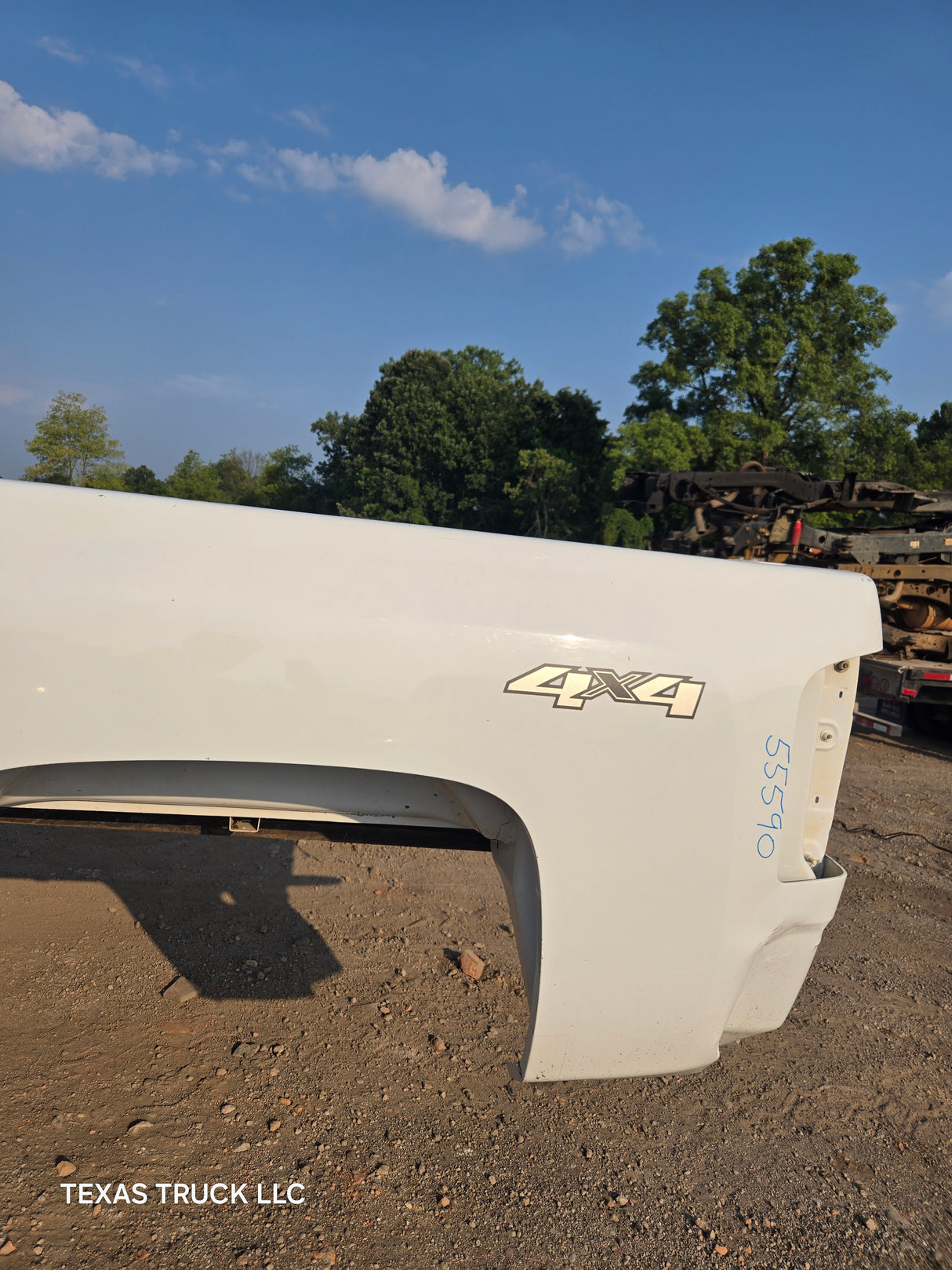 2007-2013 Chevrolet Silverado 1500 2500 3500 HD 6' 6" Short Truck Bed