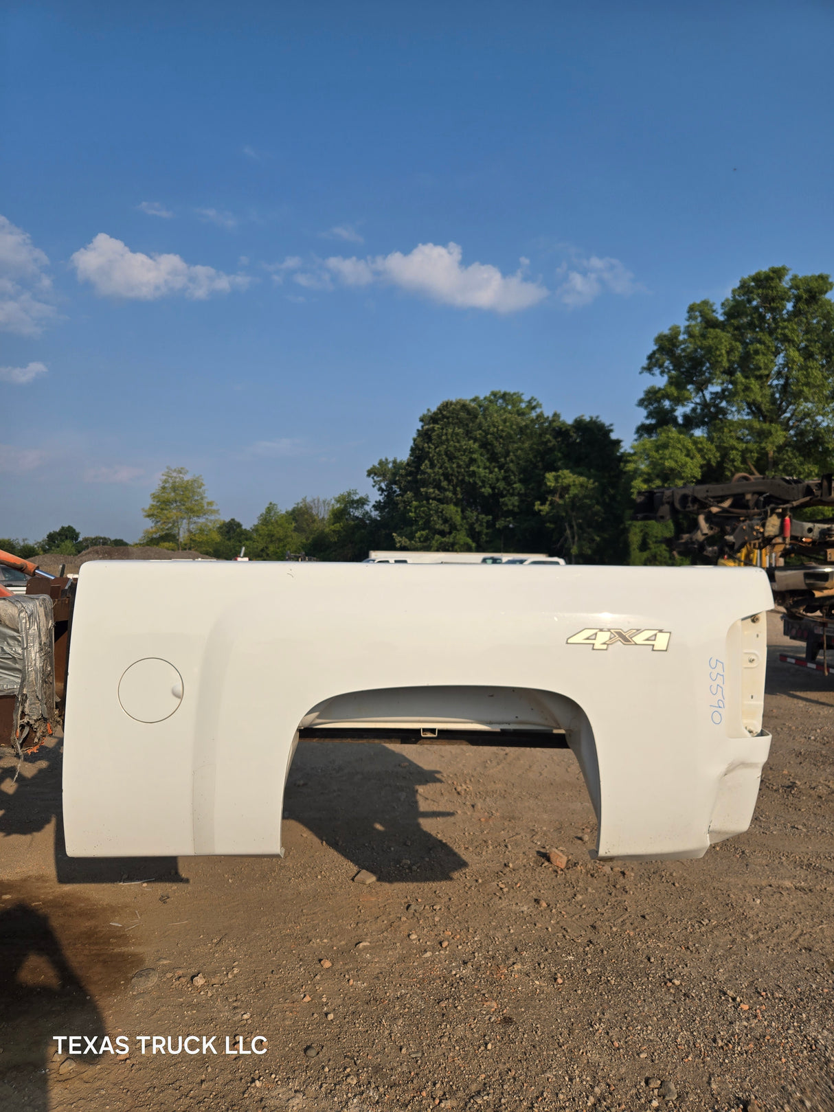 2007-2013 Chevrolet Silverado 1500 2500 3500 HD 6' 6" Short Truck Bed