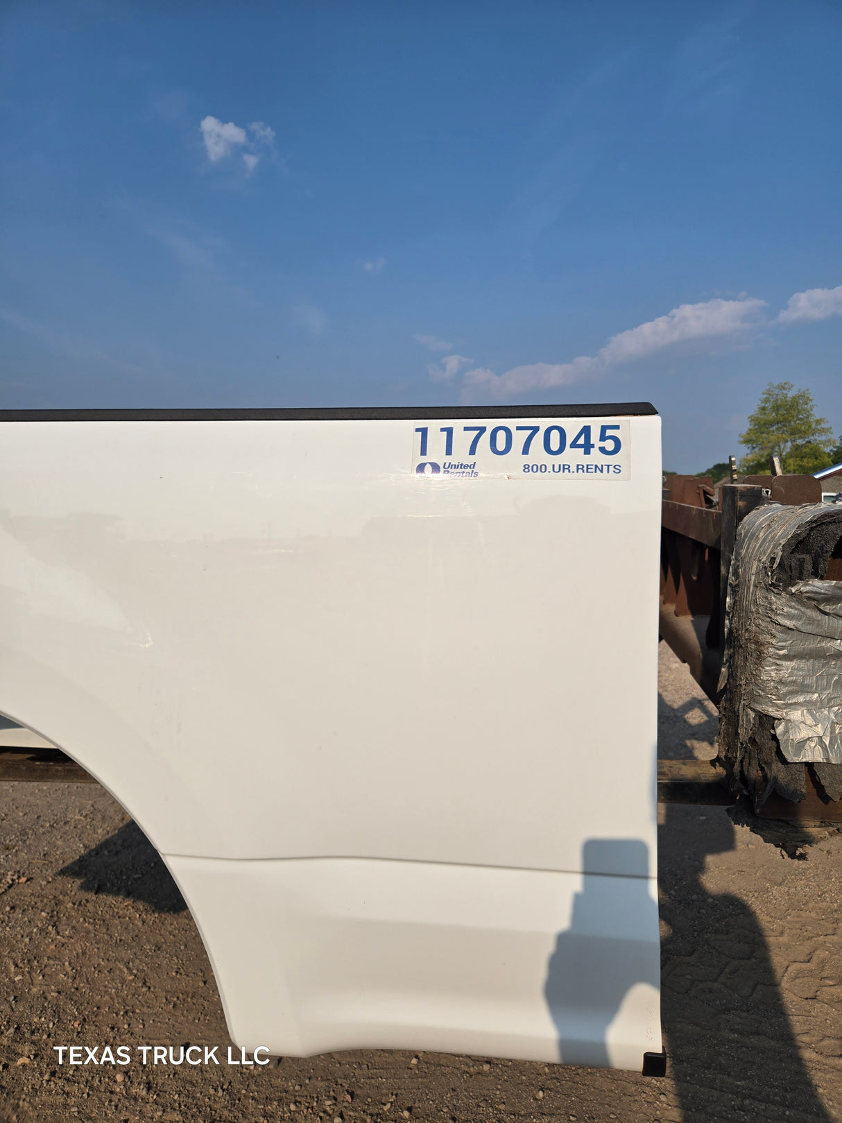 2017-2022 Ford F250 F350 Super Duty 6' 9" Short Truck Bed - Oxford White
