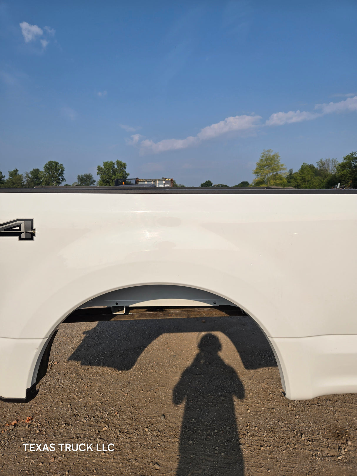 2017-2022 Ford F250 F350 Super Duty 6' 9" Short Truck Bed - Oxford White