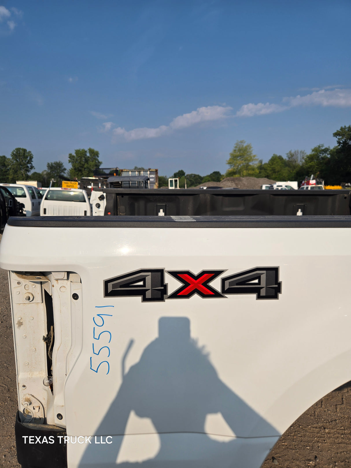 2017-2022 Ford F250 F350 Super Duty 6' 9" Short Truck Bed - Oxford White