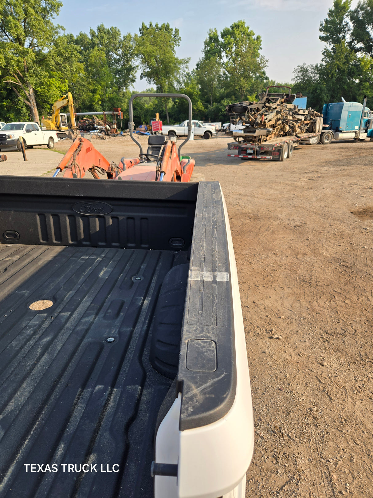 2017-2022 Ford F250 F350 Super Duty 6' 9" Short Truck Bed - Oxford White