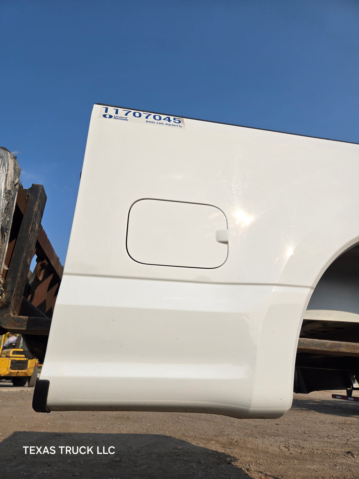 2017-2022 Ford F250 F350 Super Duty 6' 9" Short Truck Bed - Oxford White