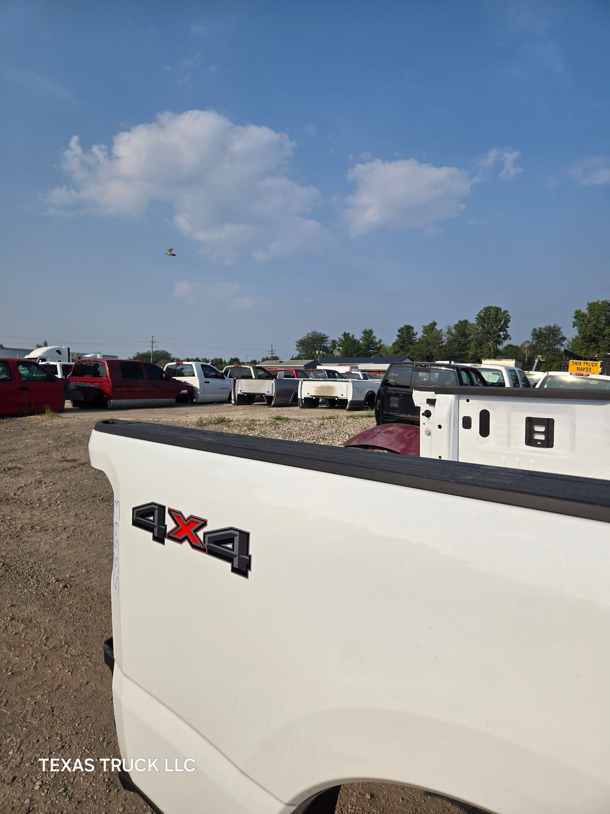 2023-2025 Ford F250 F350 Super Duty 6' 9" Short Truck Bed