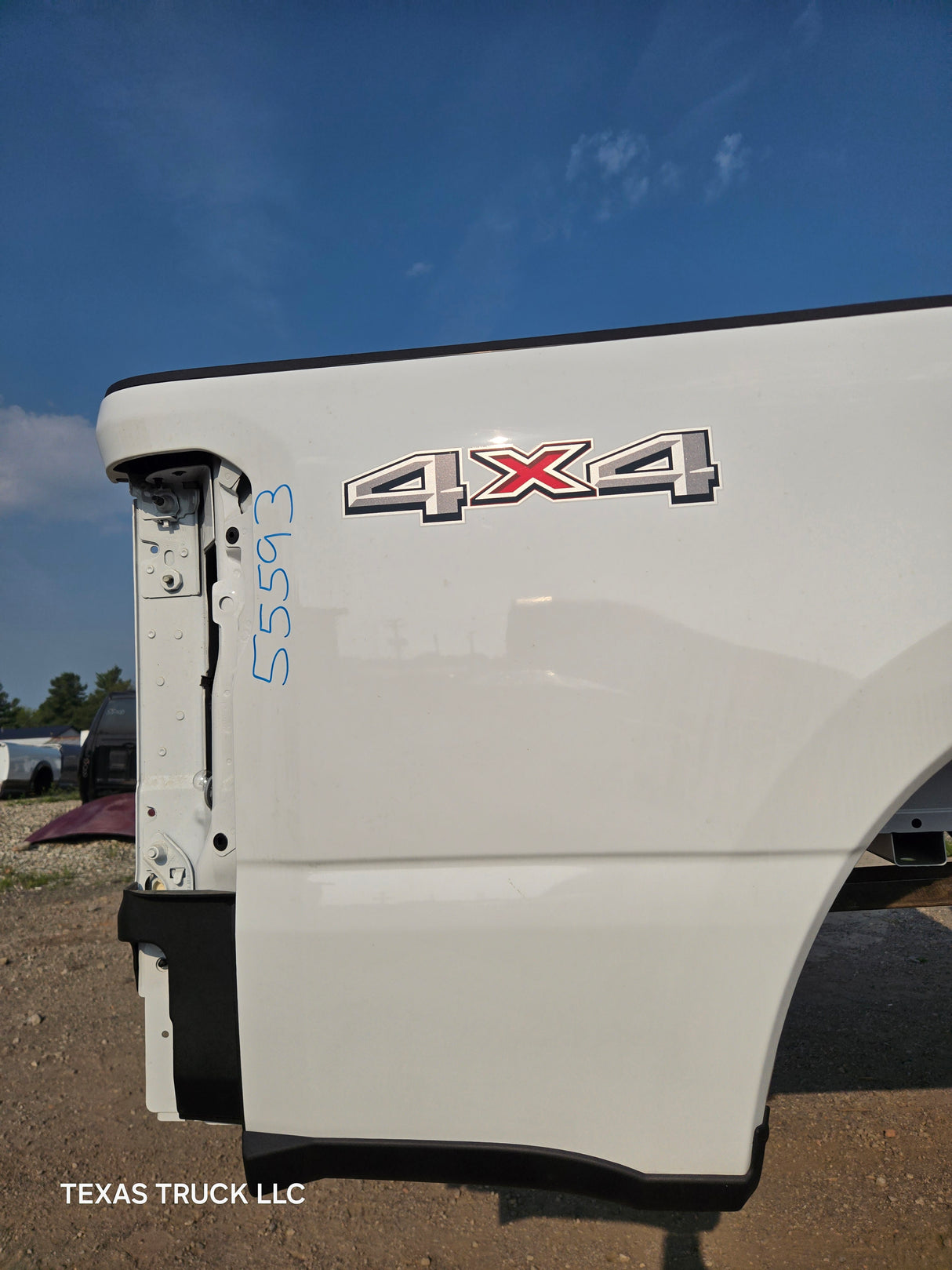 2023-2025 Ford F250 F350 Super Duty 6' 9" Short Truck Bed