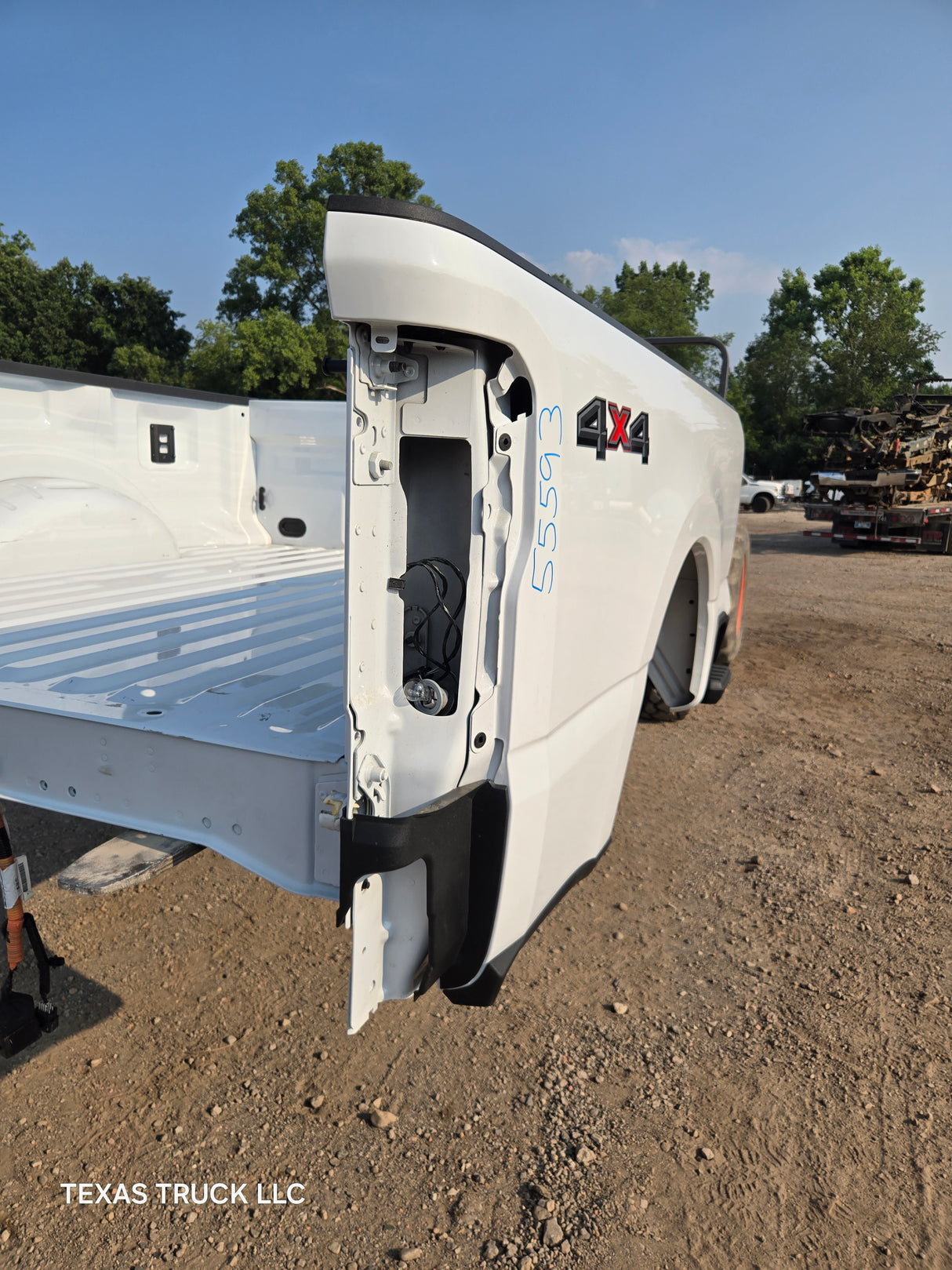 2023-2025 Ford F250 F350 Super Duty 6' 9" Short Truck Bed