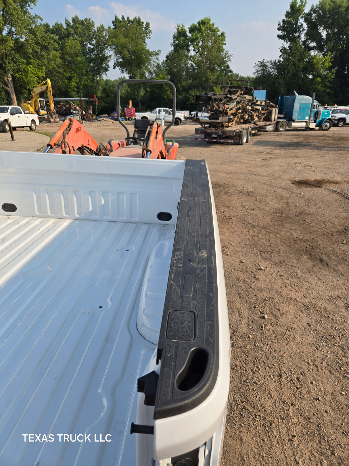 2023-2025 Ford F250 F350 Super Duty 6' 9" Short Truck Bed