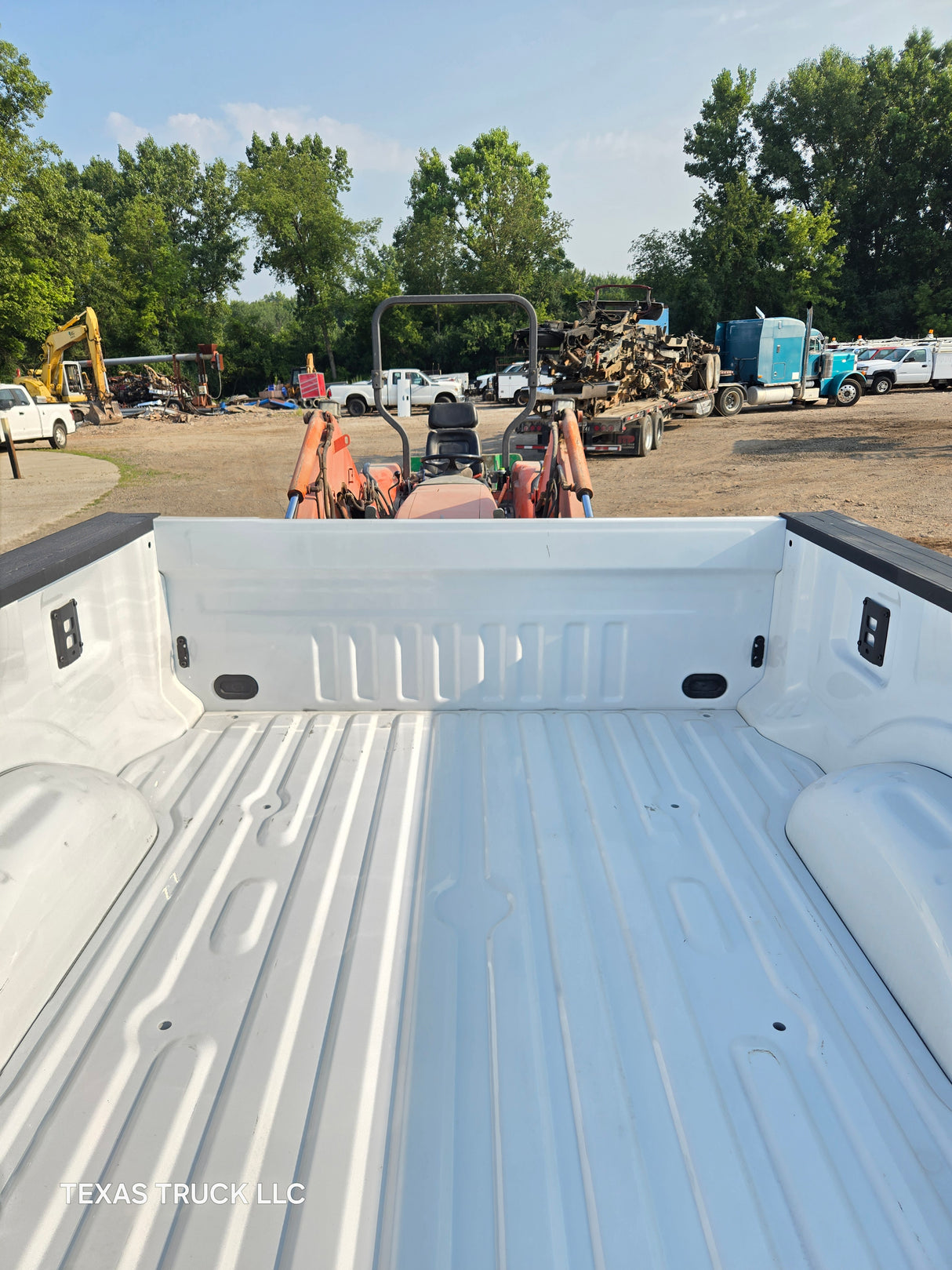 2023-2025 Ford F250 F350 Super Duty 6' 9" Short Truck Bed