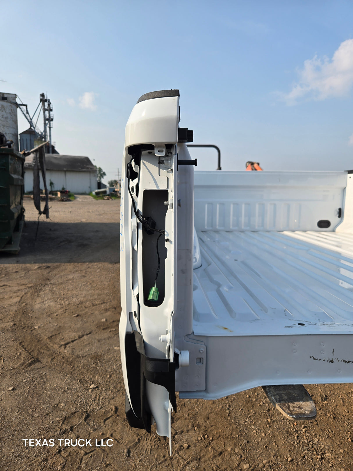 2023-2025 Ford F250 F350 Super Duty 6' 9" Short Truck Bed