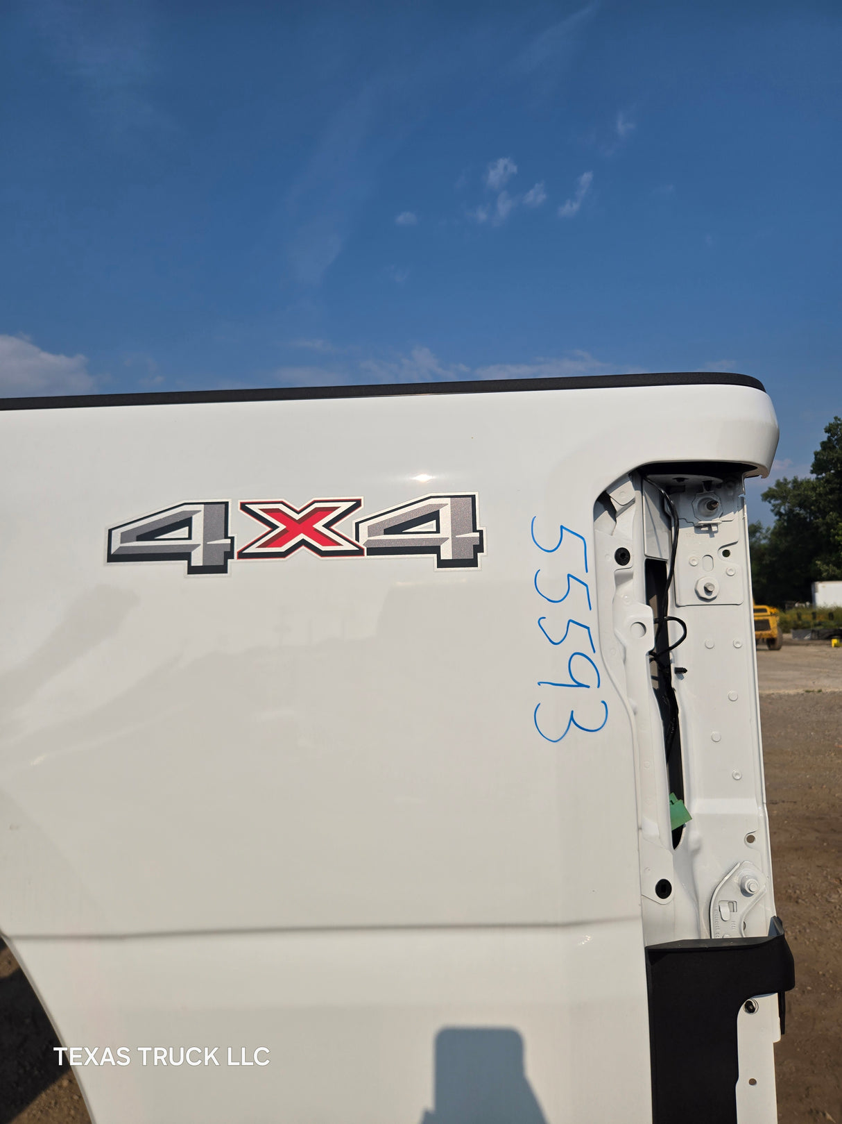 2023-2025 Ford F250 F350 Super Duty 6' 9" Short Truck Bed