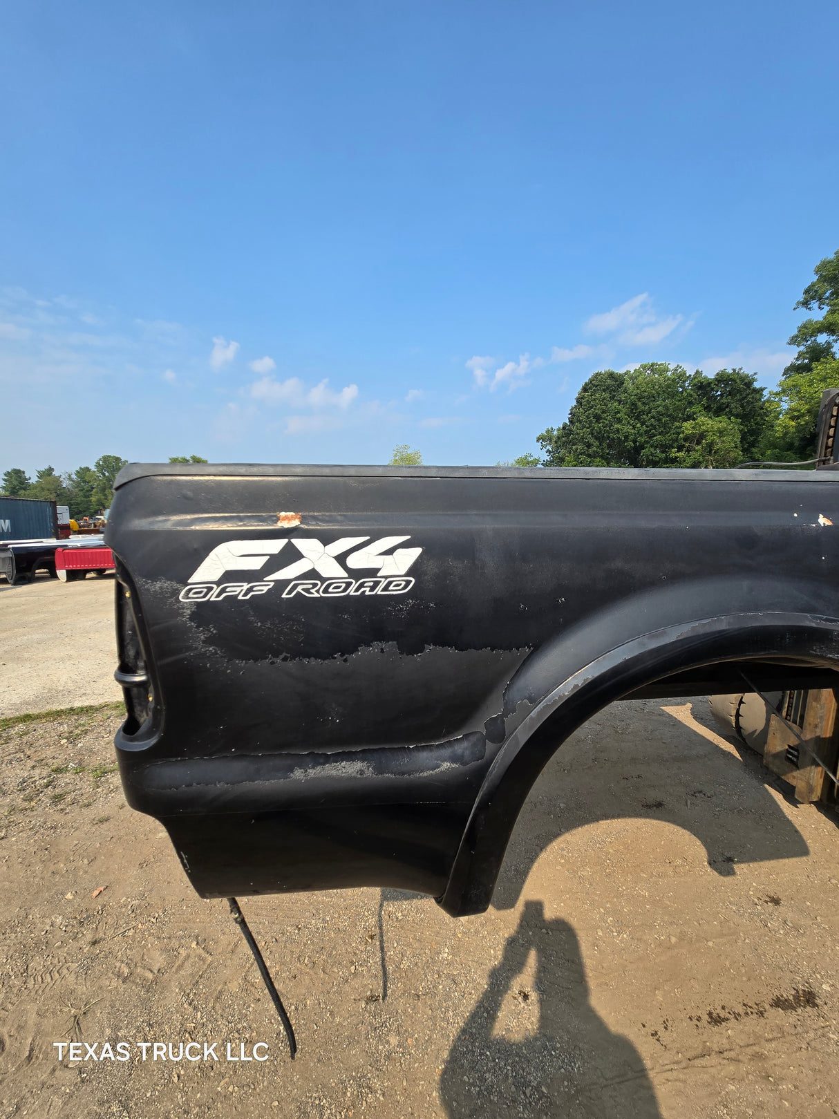 1999-2010 Ford Super Duty F250 F350 6' 9" Short Truck Bed - Black