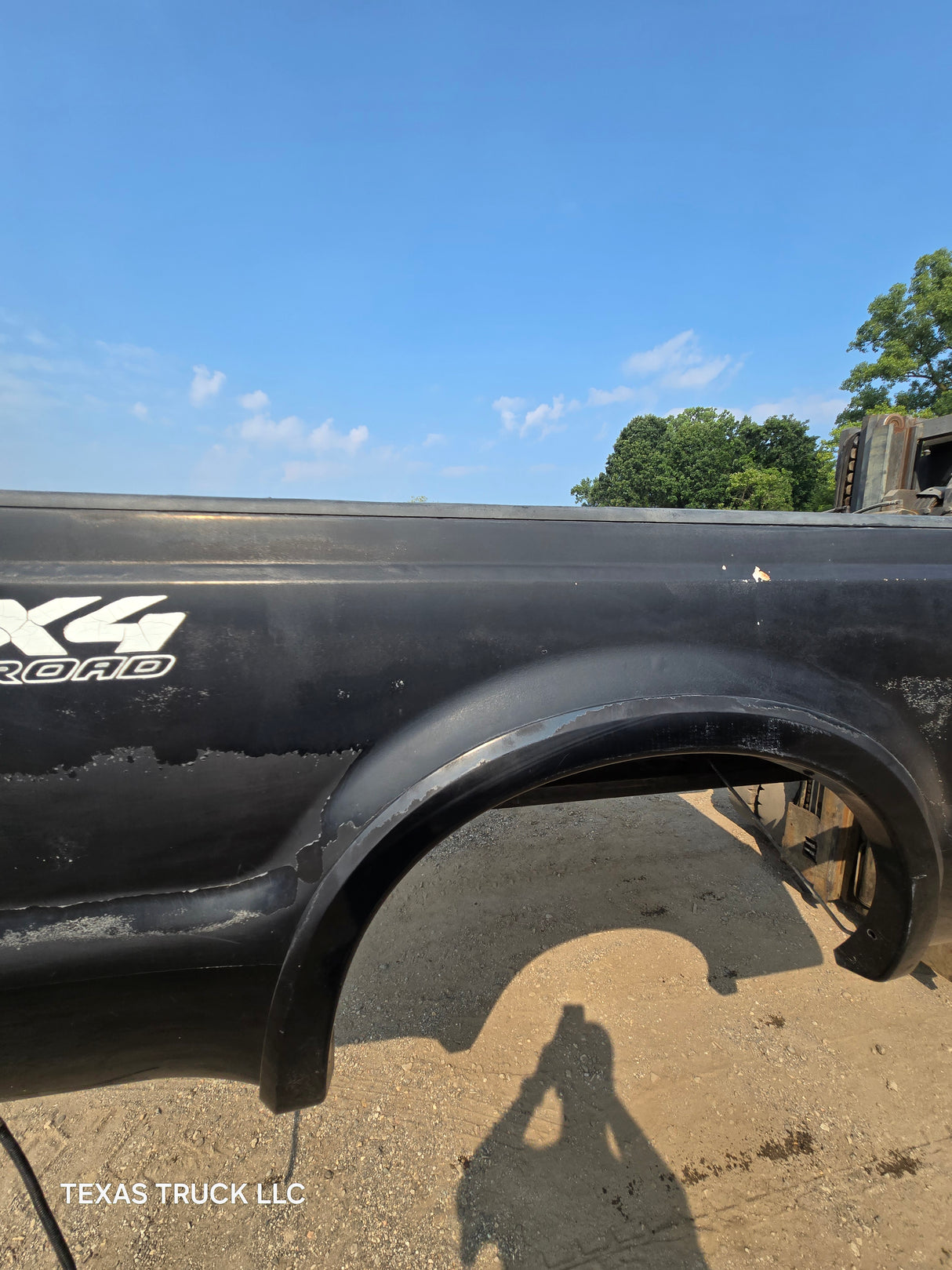 1999-2010 Ford Super Duty F250 F350 6' 9" Short Truck Bed - Black