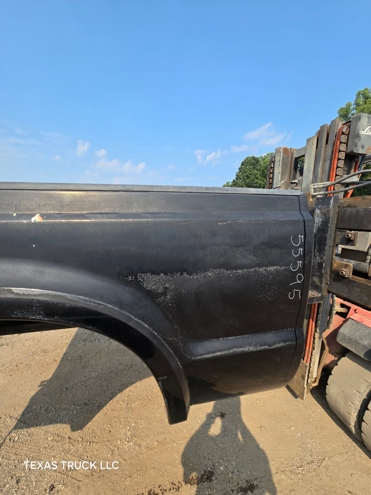 1999-2010 Ford Super Duty F250 F350 6' 9" Short Truck Bed - Black