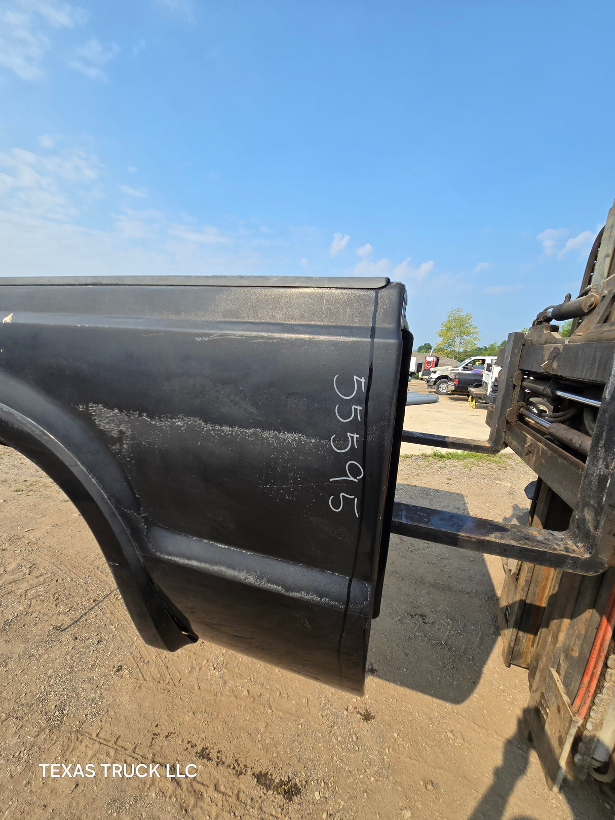 1999-2010 Ford Super Duty F250 F350 6' 9" Short Truck Bed - Black