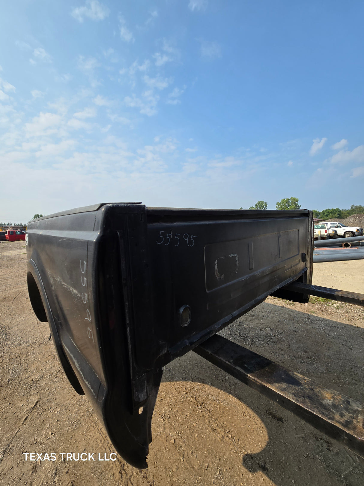 1999-2010 Ford Super Duty F250 F350 6' 9" Short Truck Bed - Black