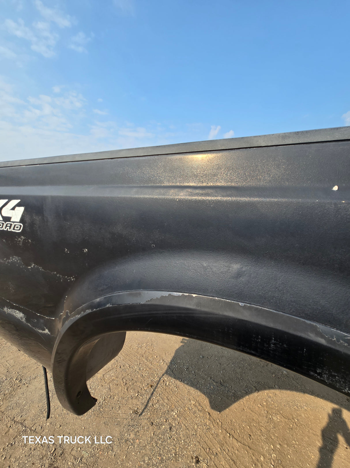 1999-2010 Ford Super Duty F250 F350 6' 9" Short Truck Bed - Black