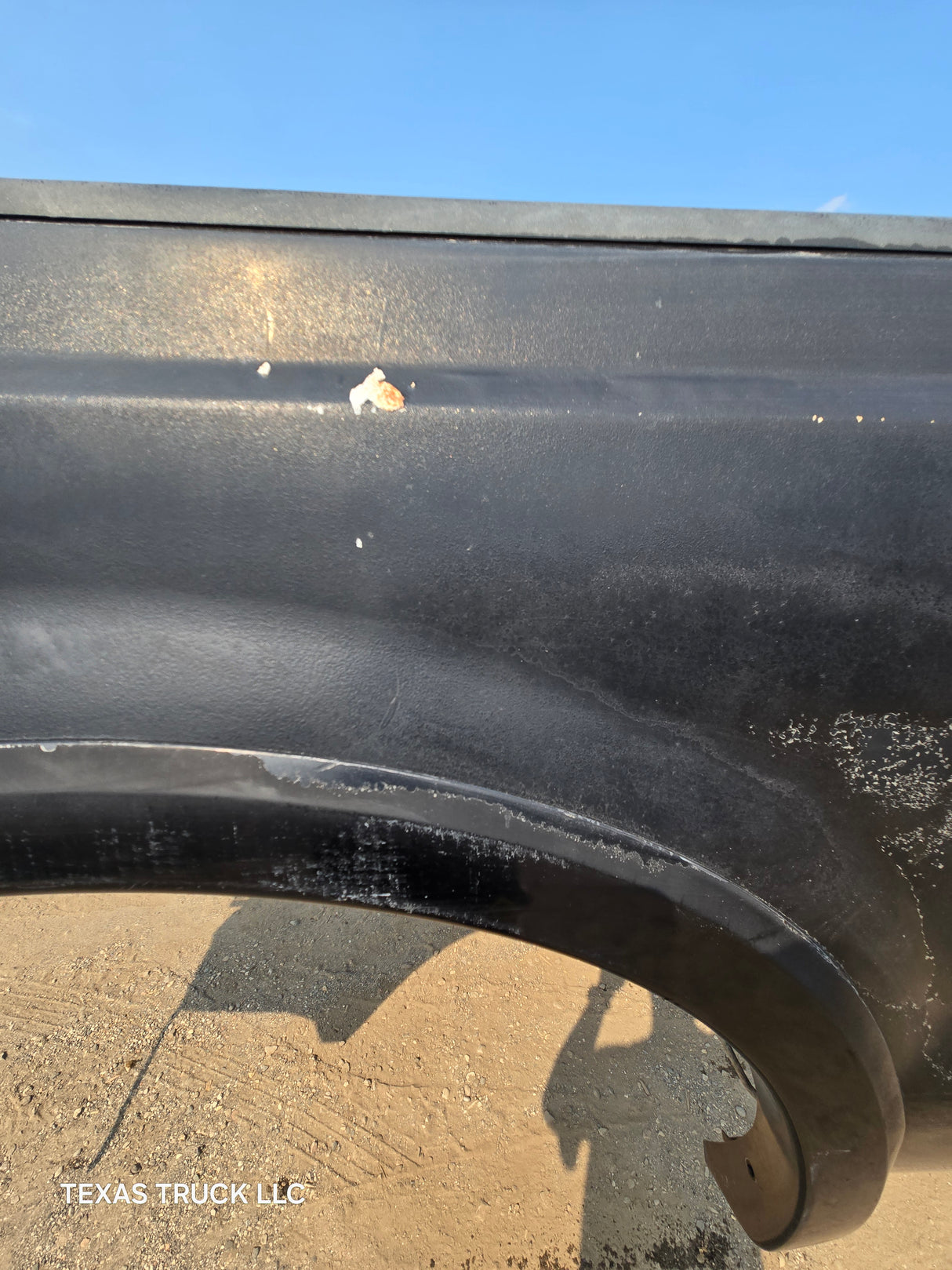 1999-2010 Ford Super Duty F250 F350 6' 9" Short Truck Bed - Black