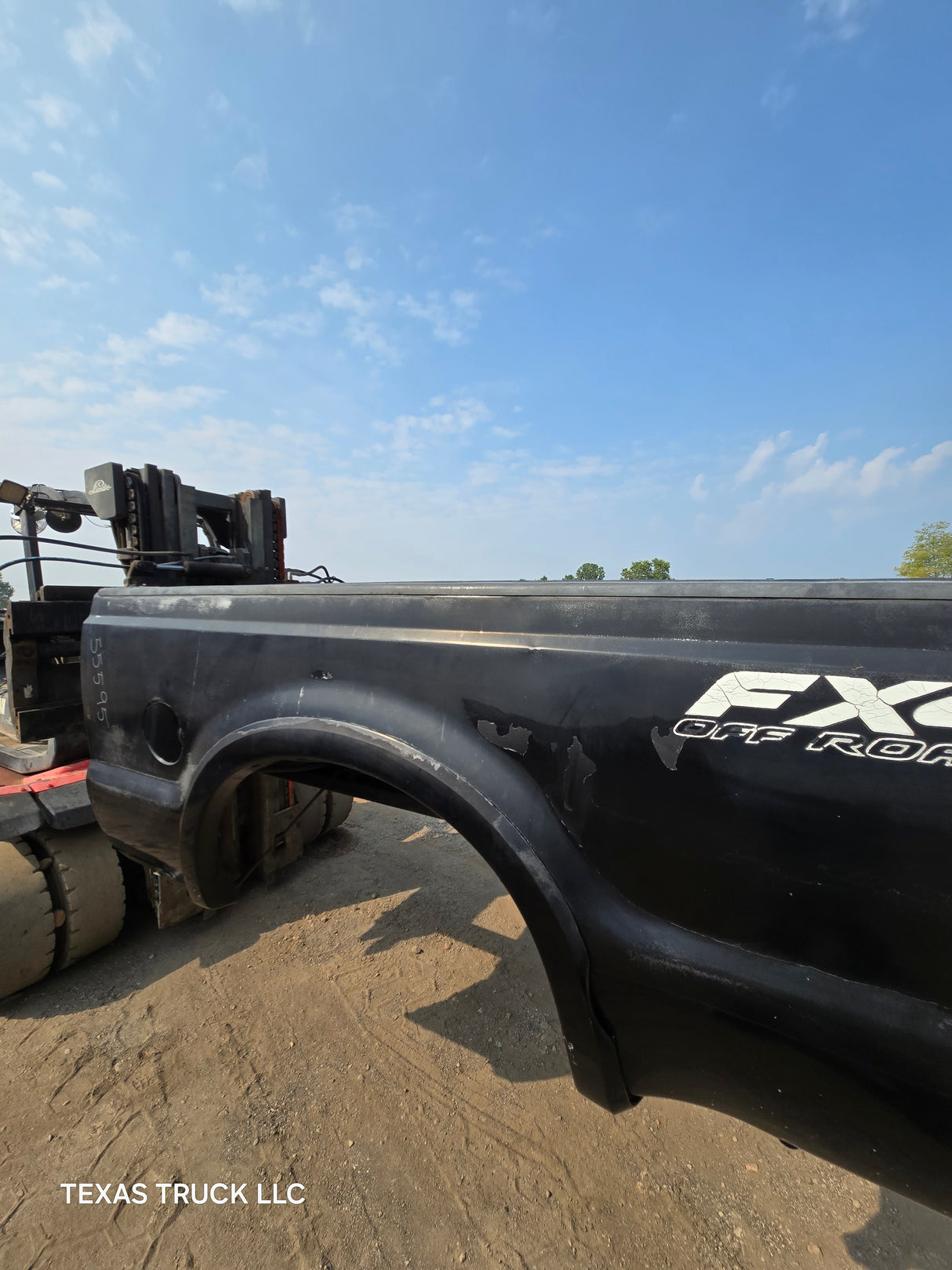 1999-2010 Ford Super Duty F250 F350 6' 9" Short Truck Bed - Black