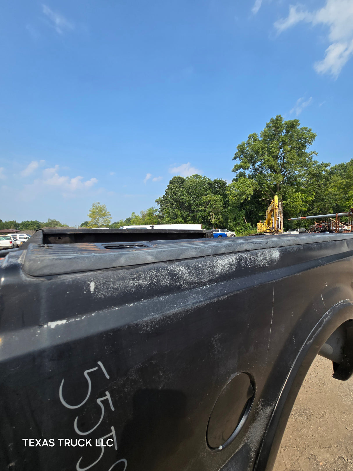 1999-2010 Ford Super Duty F250 F350 6' 9" Short Truck Bed - Black