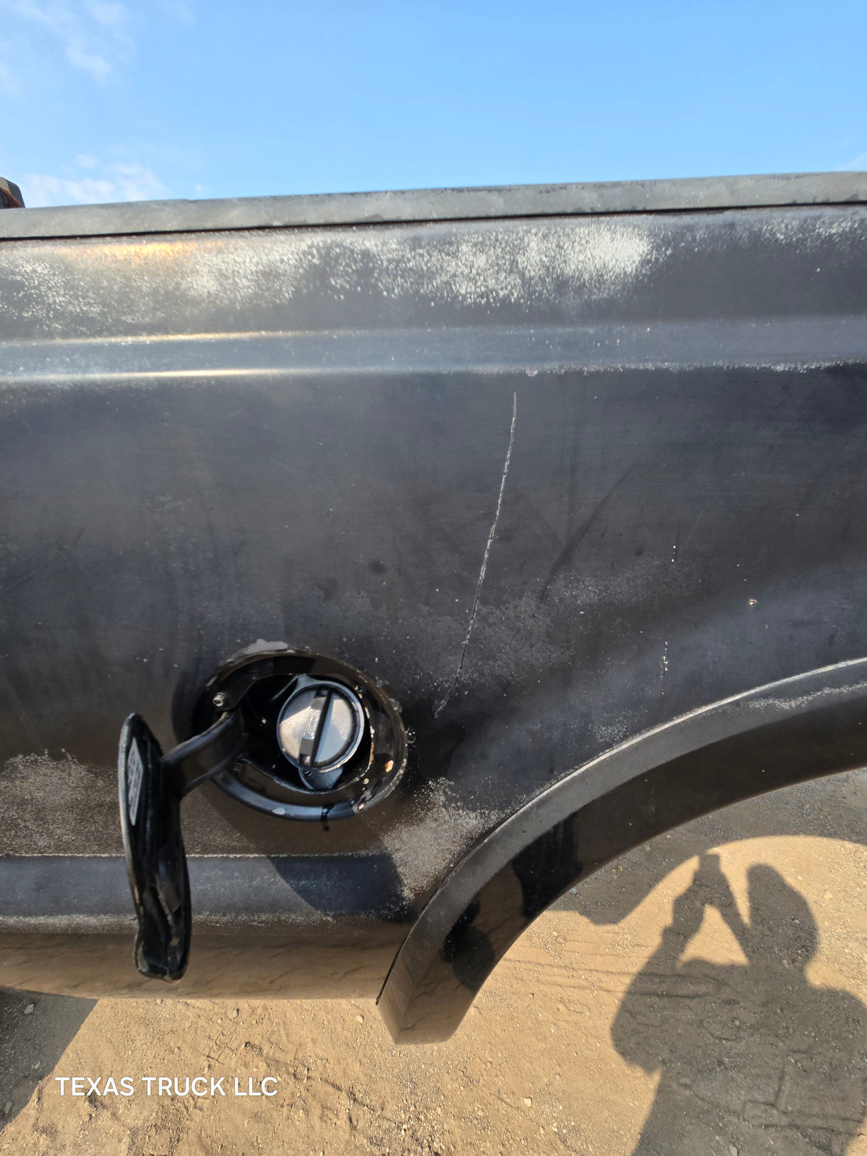 1999-2010 Ford Super Duty F250 F350 6' 9" Short Truck Bed - Black