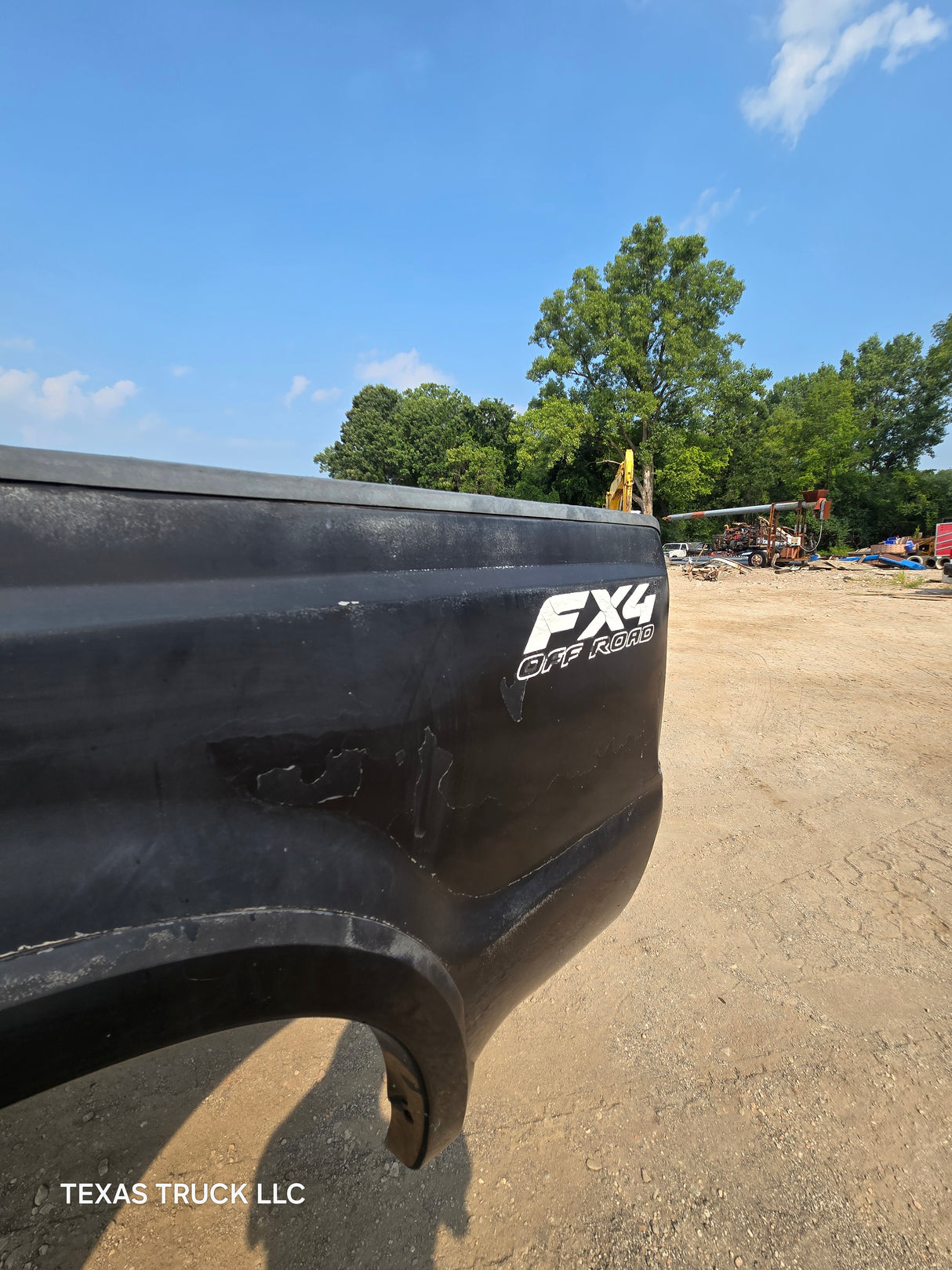 1999-2010 Ford Super Duty F250 F350 6' 9" Short Truck Bed - Black