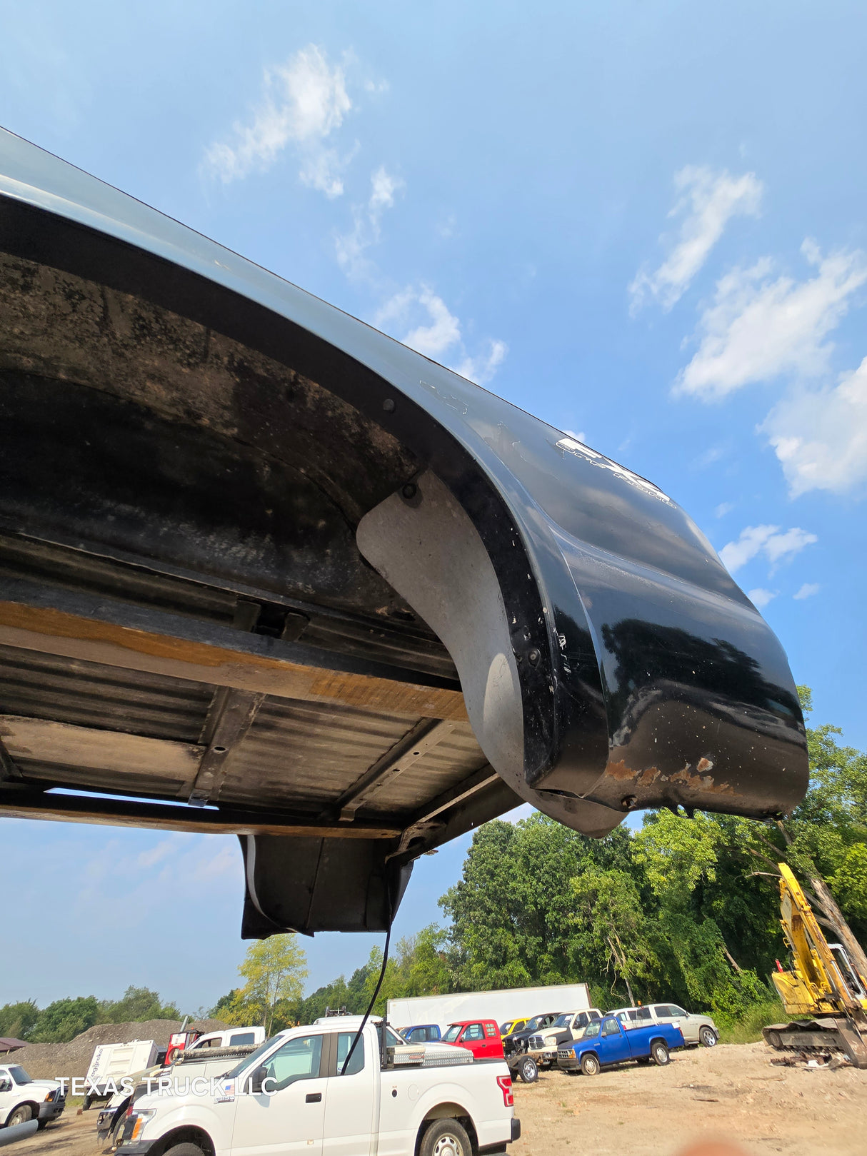 1999-2010 Ford Super Duty F250 F350 6' 9" Short Truck Bed - Black