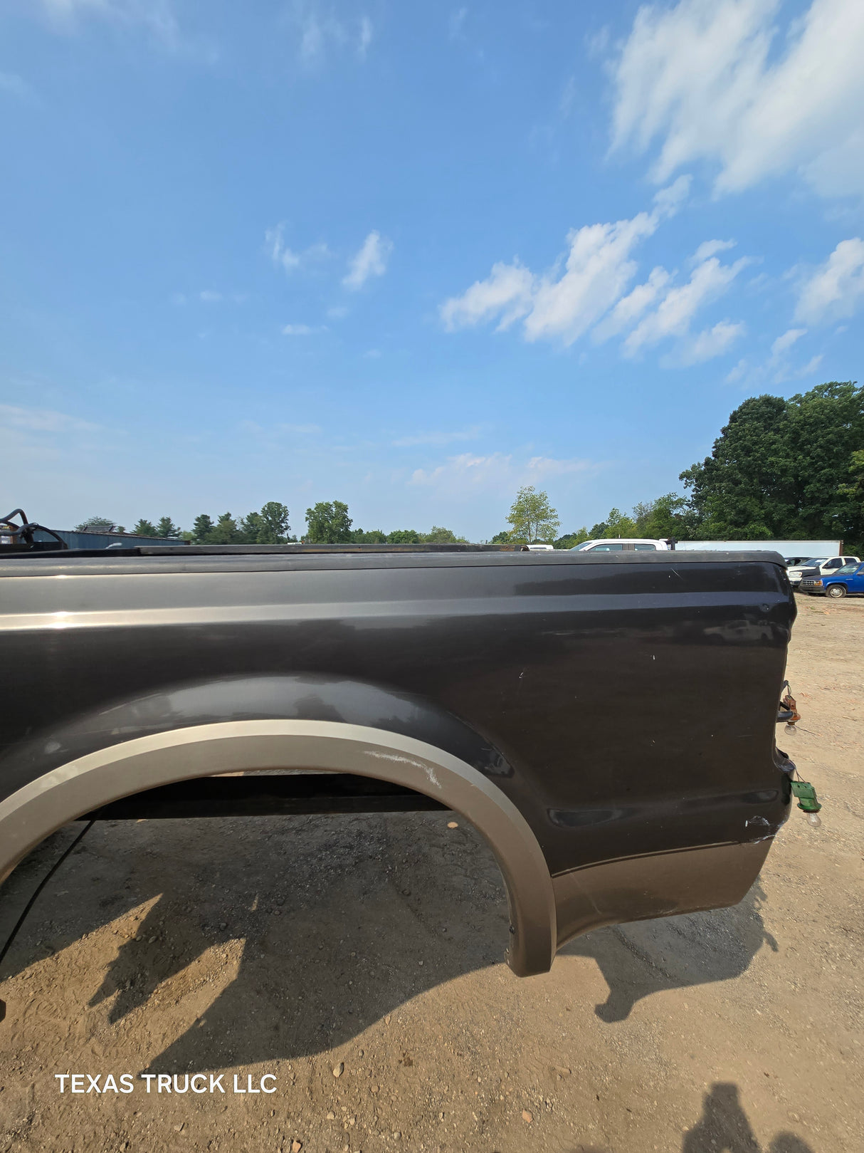 1999-2010 Ford Super Duty F250 F350 6' 9" Short Truck Bed - Brown & Tan