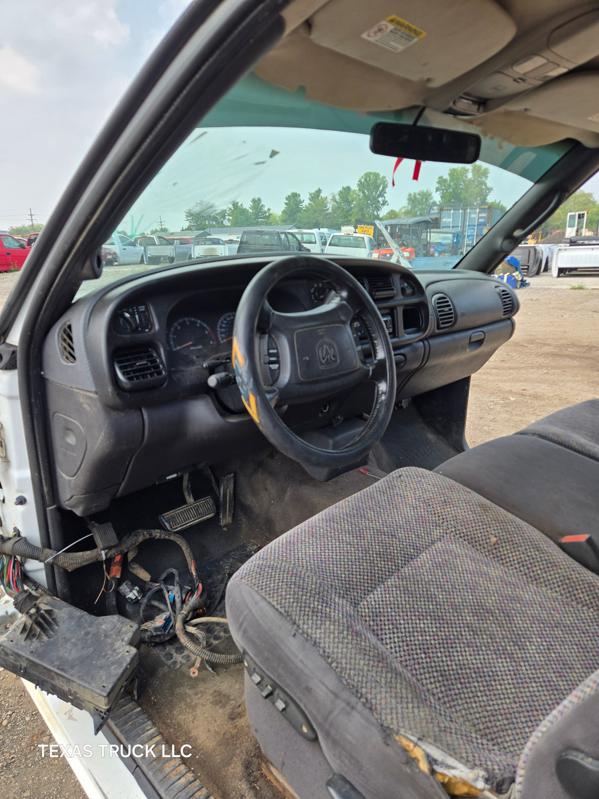 1994-2002 Dodge Ram 1500 2500 3500 2nd Gen 2 Door Regular Cab - White