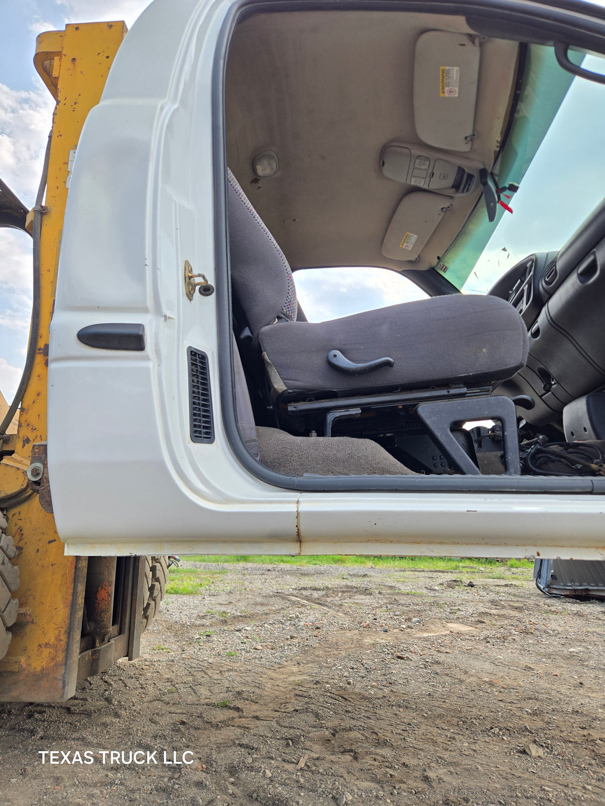 1994-2002 Dodge Ram 1500 2500 3500 2nd Gen 2 Door Regular Cab - White