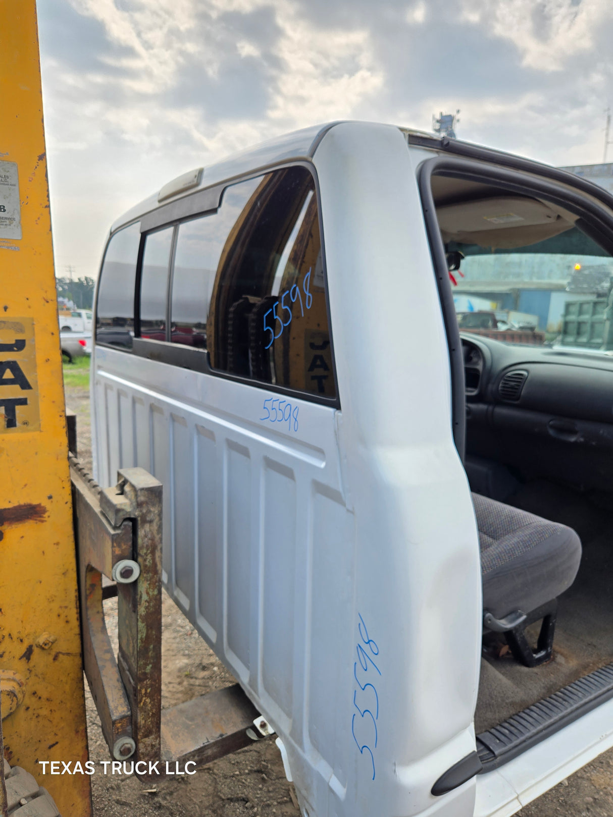 1994-2002 Dodge Ram 1500 2500 3500 2nd Gen 2 Door Regular Cab - White