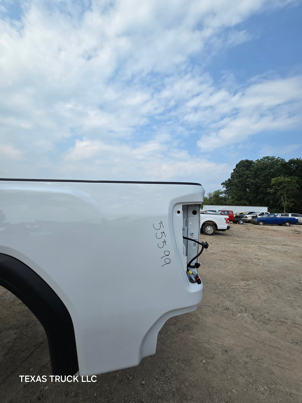 2019-2025 GMC Sierra 2500HD 3500HD 8' Long truck bed - White