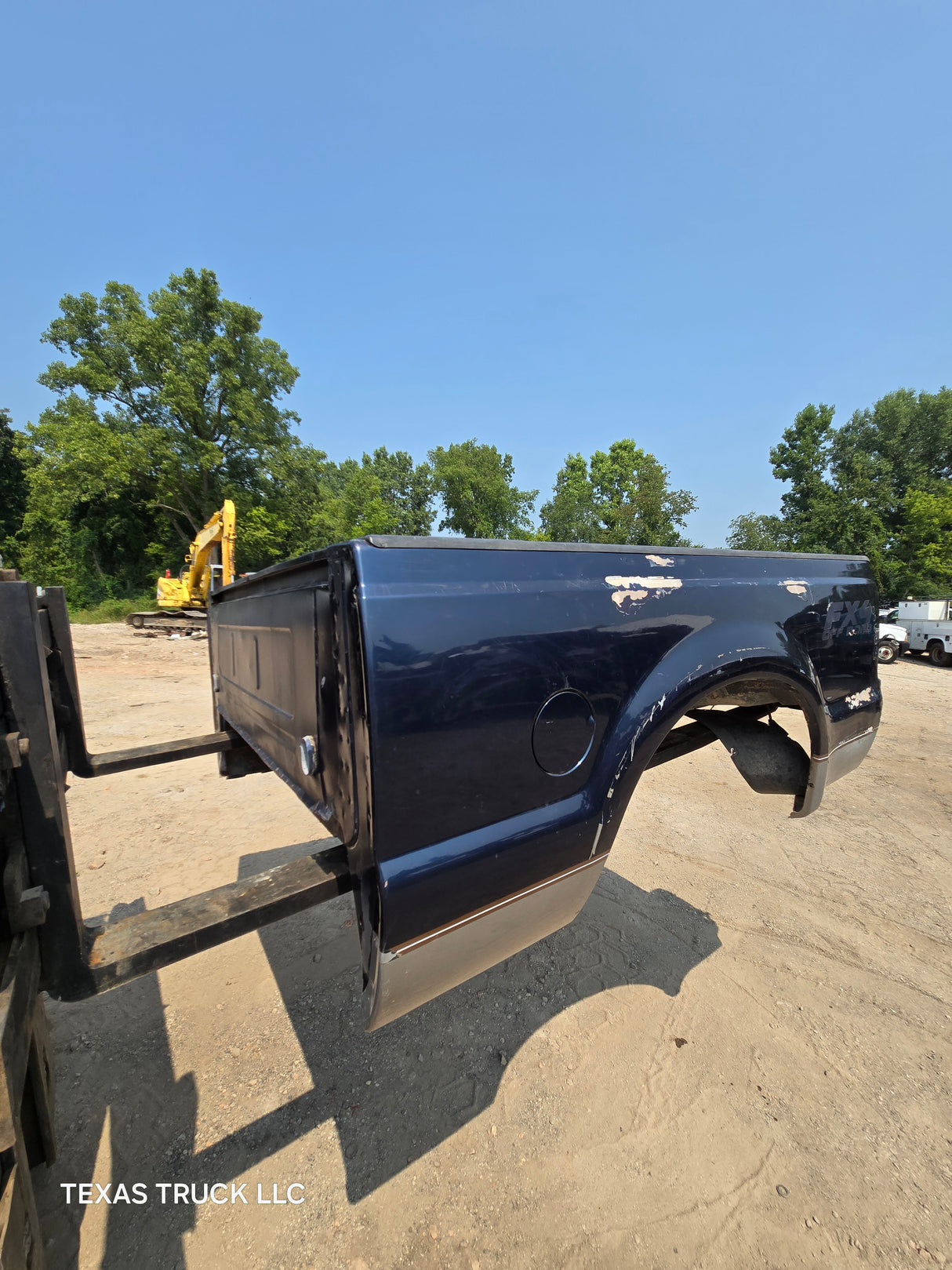 1999-2010 Ford Super Duty F250 F350 6' 9" Short Truck Bed - SEE PICS AND DISCRIPTION