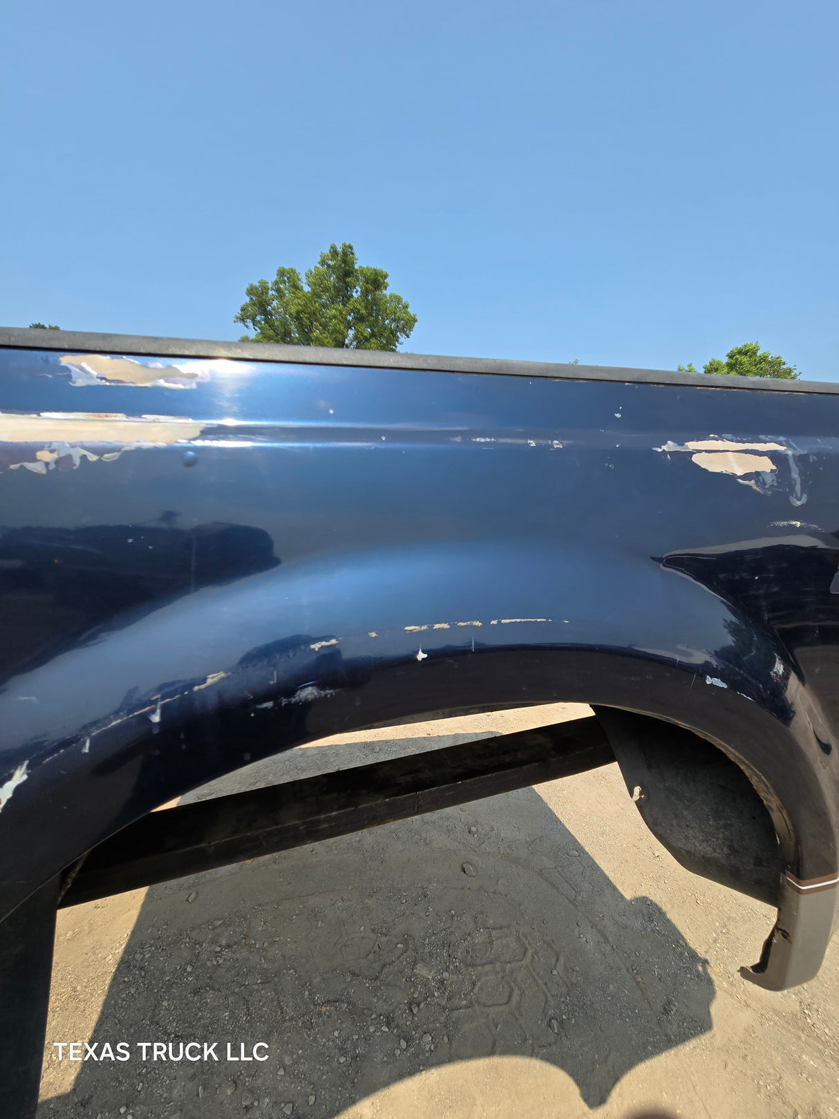 1999-2010 Ford Super Duty F250 F350 6' 9" Short Truck Bed - SEE PICS AND DISCRIPTION